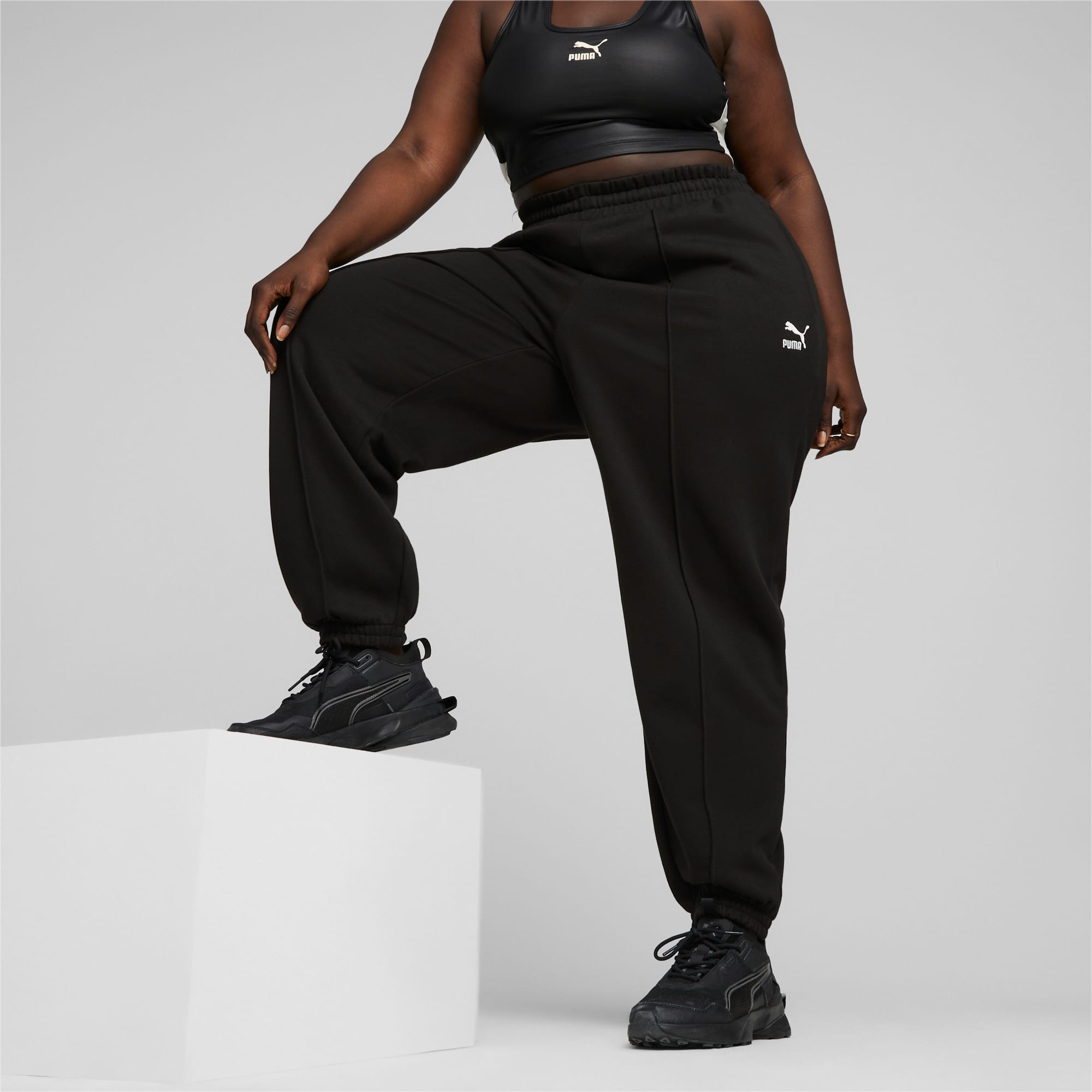 Puma joggers ladies shop