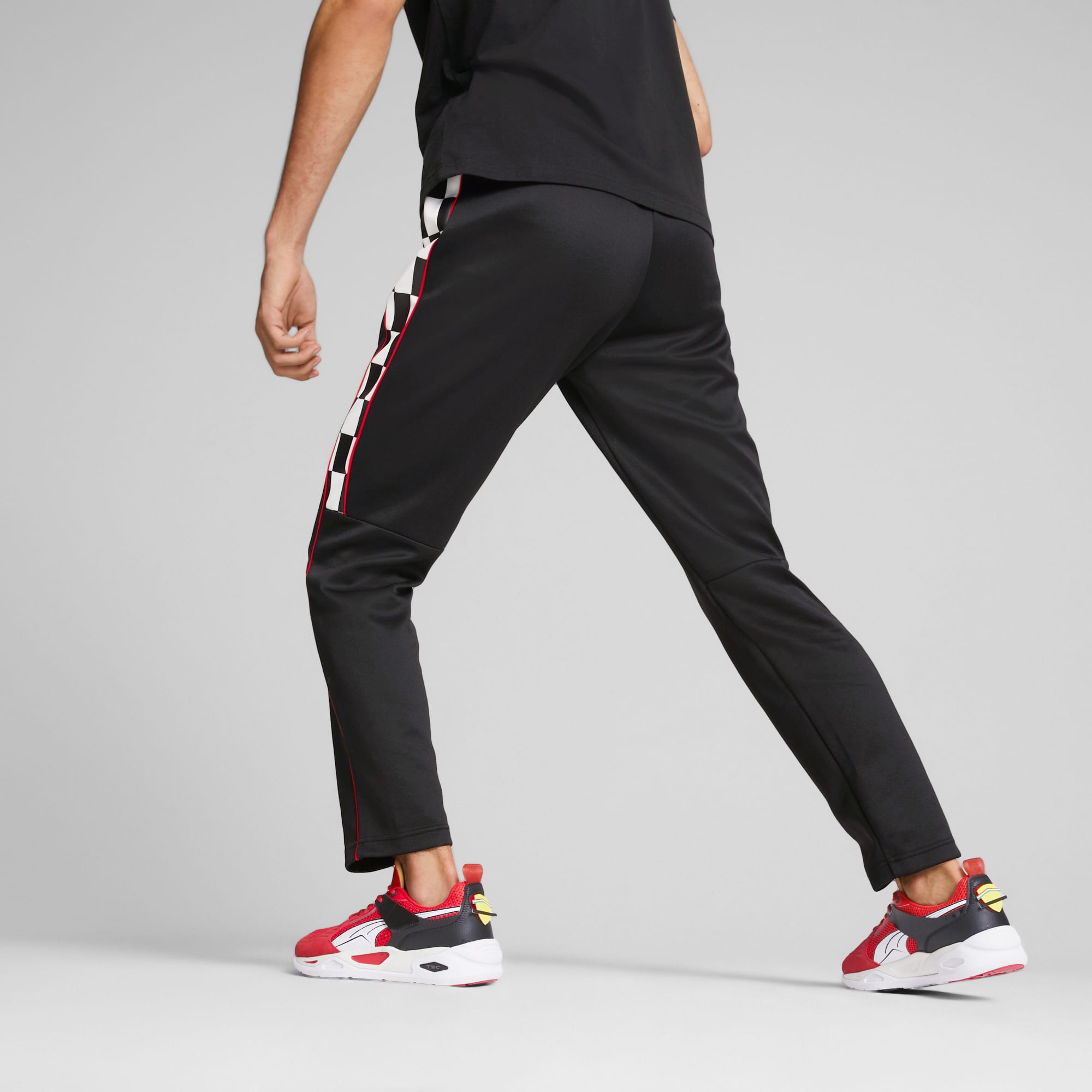 Puma SCUDERIA FERRARI RACE JOGGING - Pantalon de survêtement - black/noir 