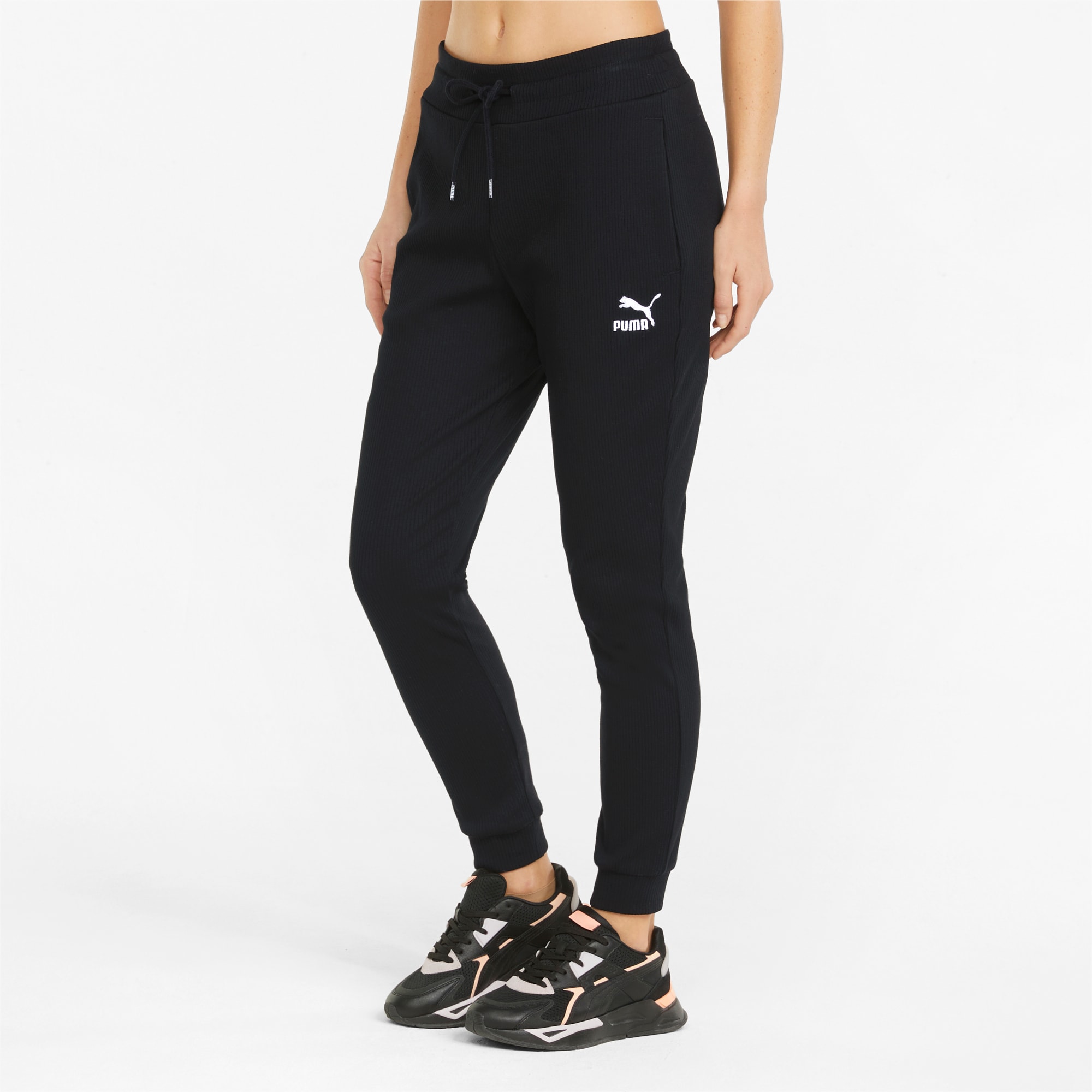 PUMA Classics Relaxed Jogger Solid Women Black Track Pants - Buy PUMA  Classics Relaxed Jogger Solid Women Black Track Pants Online at Best Prices  in India