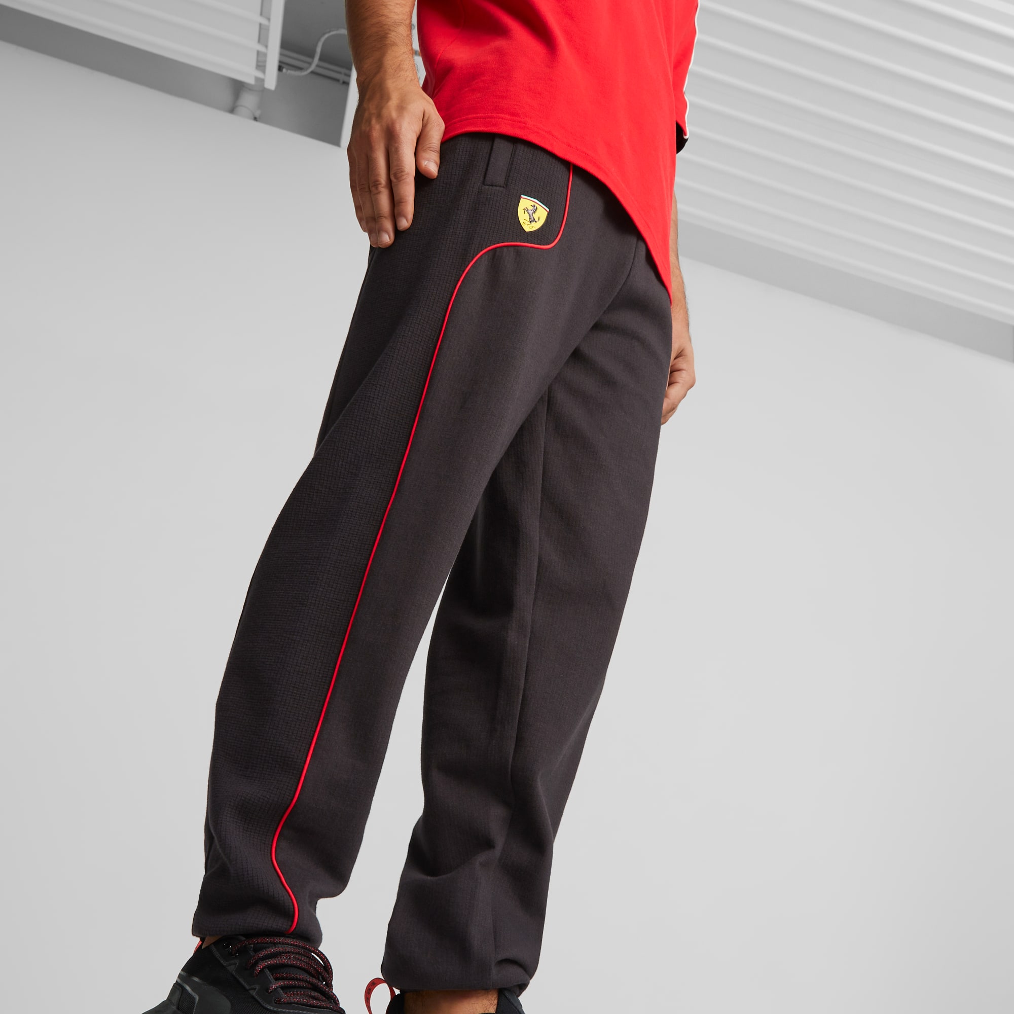 Puma ferrari hotsell pants red