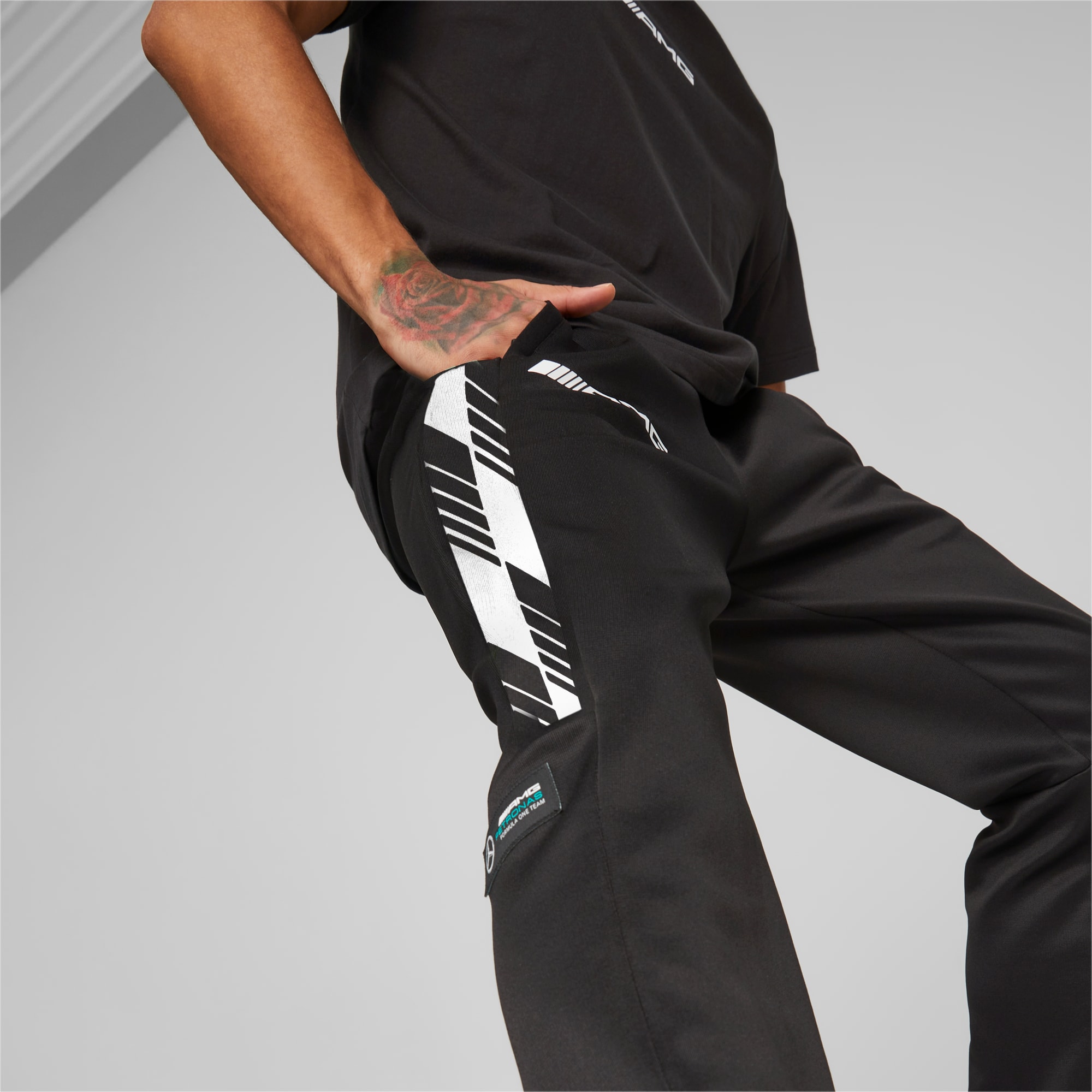 Pantaloni tuta slim fit uomo nera Mercedes AMG F1 casual lv pantaloni £179