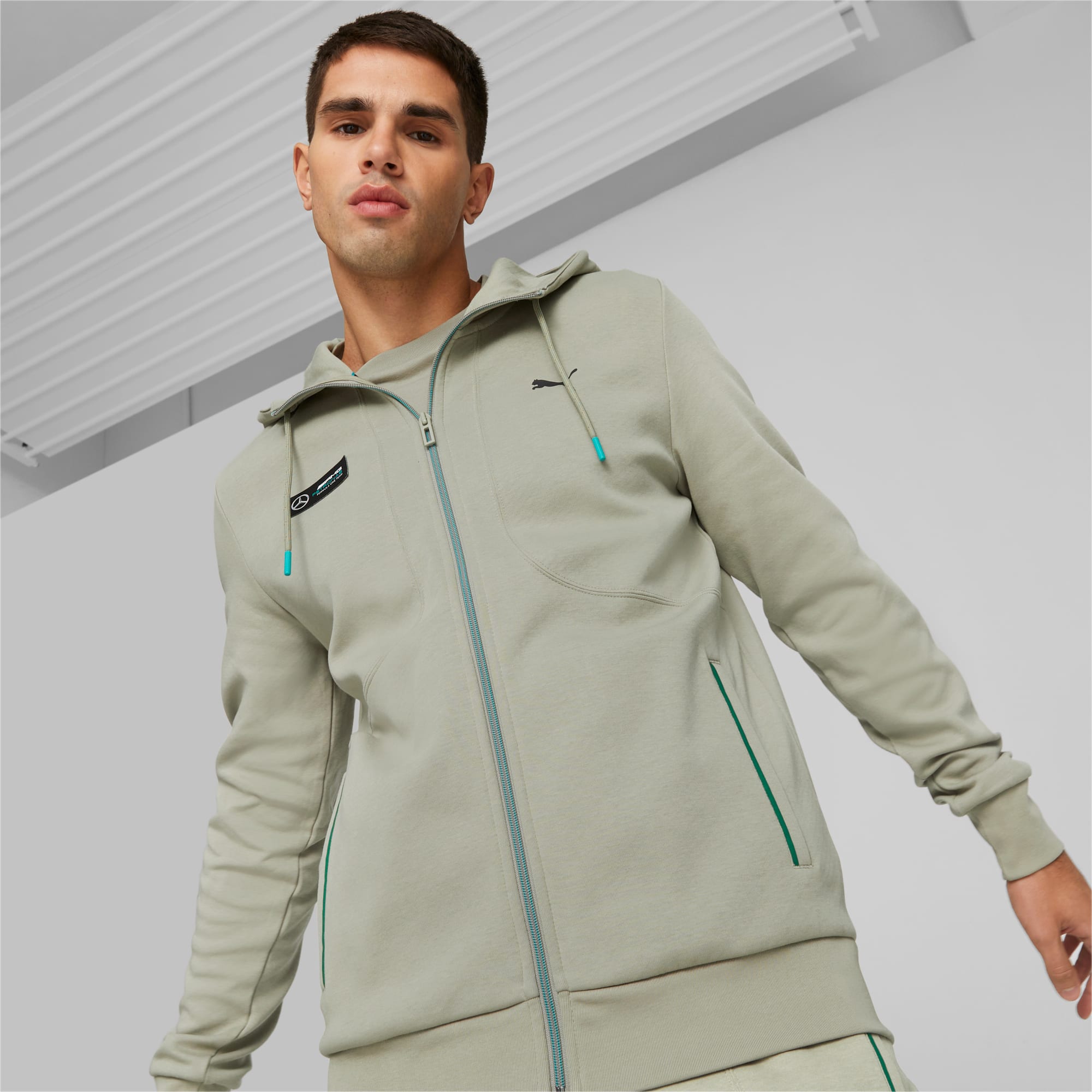 Petronas veste online