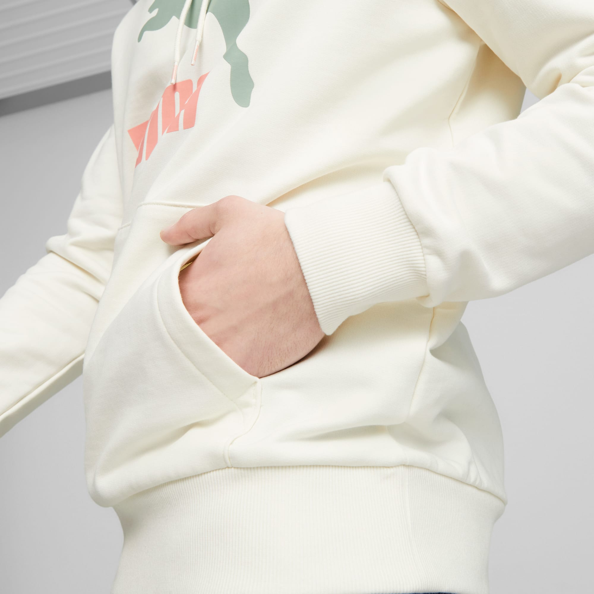 Classics Logo Hoodie Men | PUMA