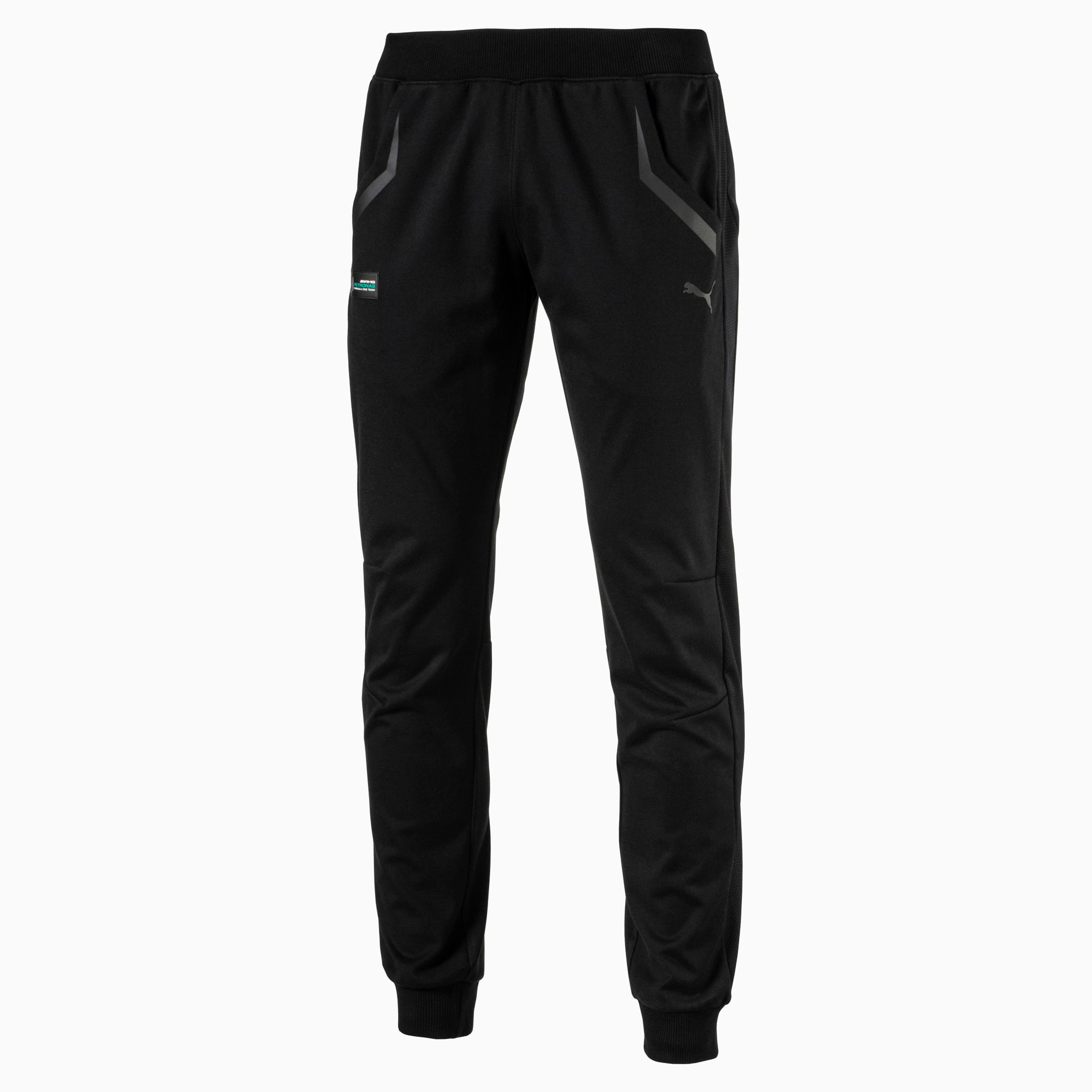 puma sweatpants outfit