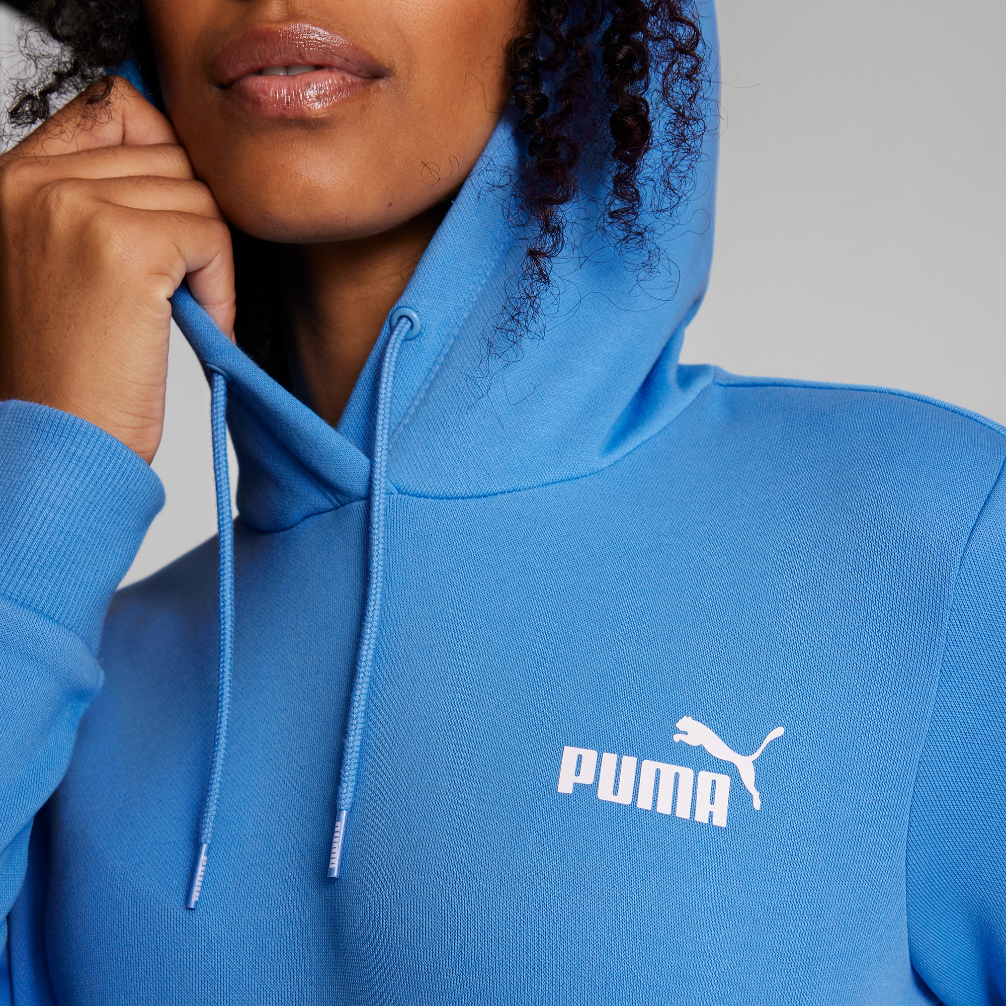 Puma hoodie small logo deals