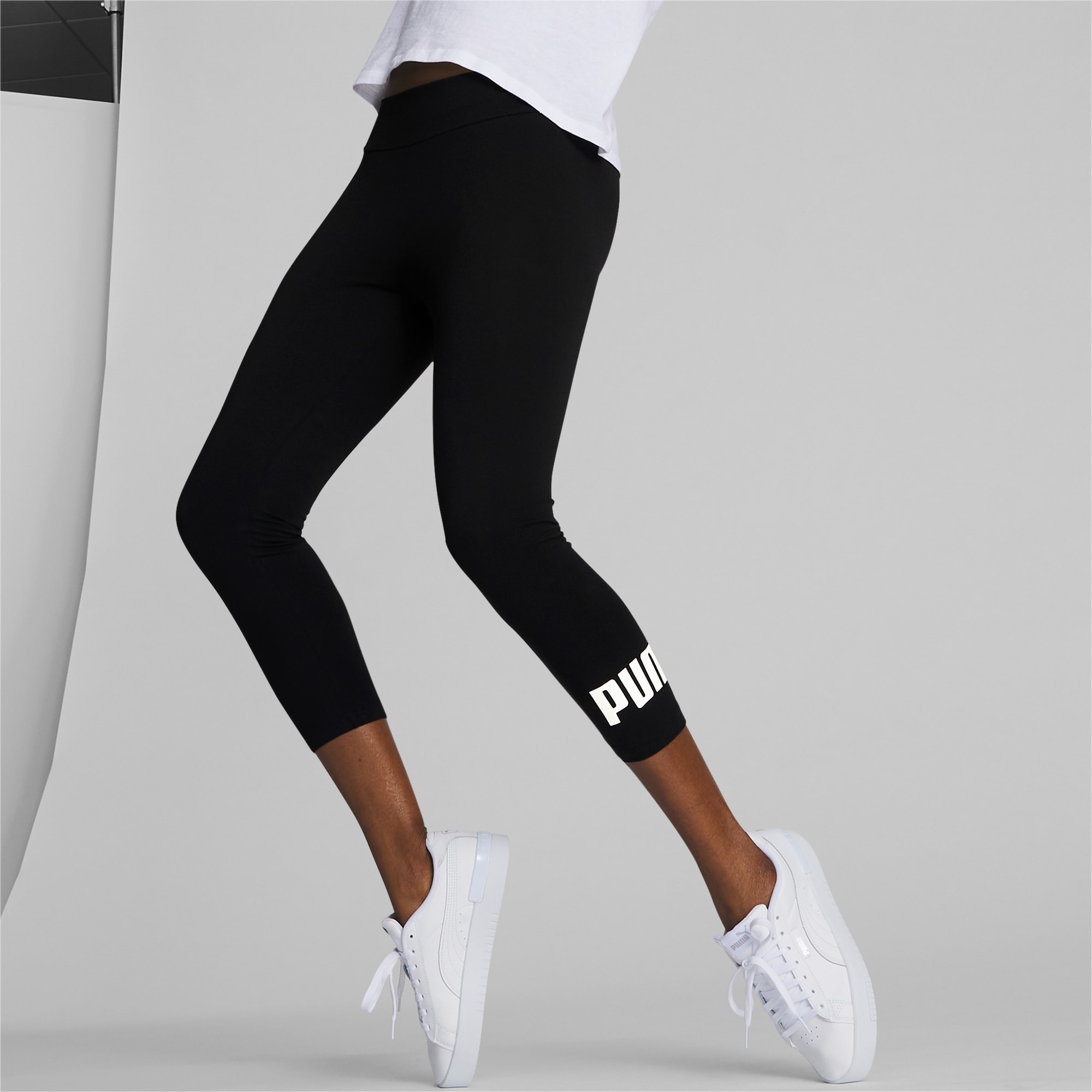 Essentials Women's 3/4 Logo Leggings | PUMA