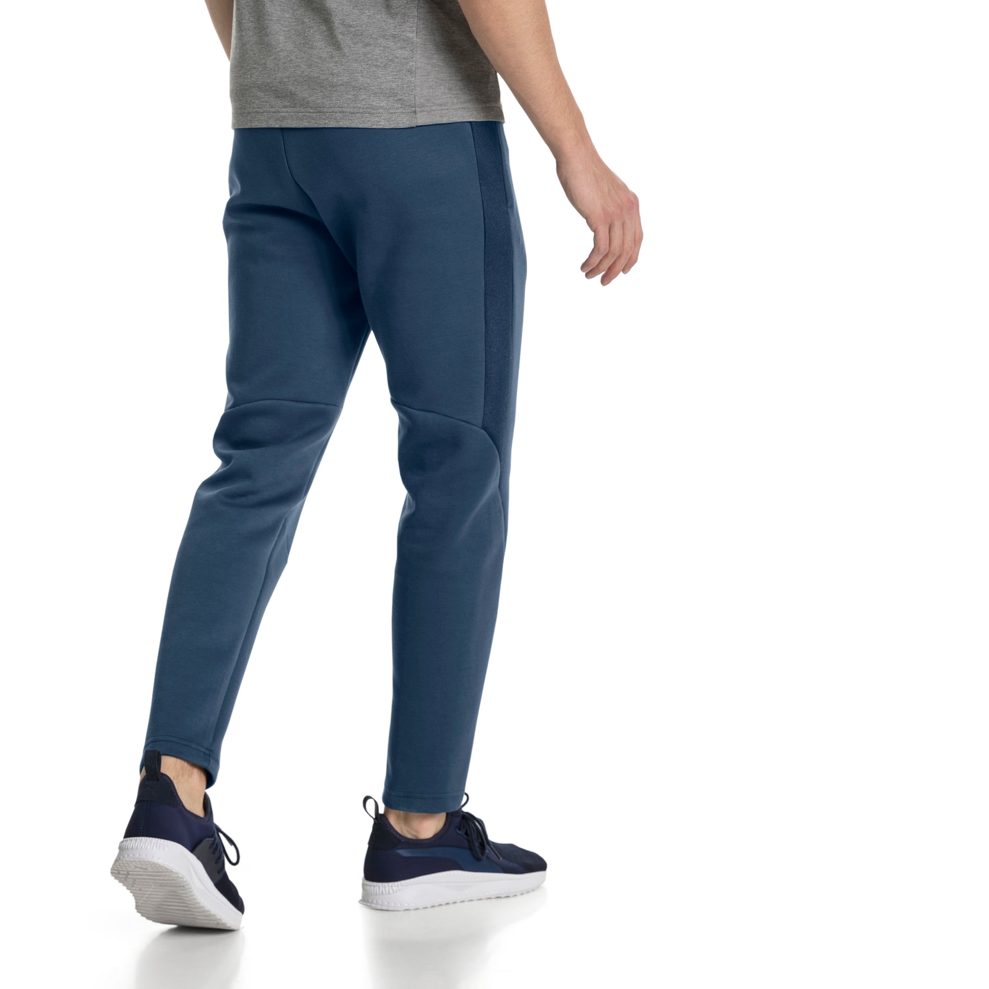 Evostripe Move Men's Pants | PUMA Shoes 