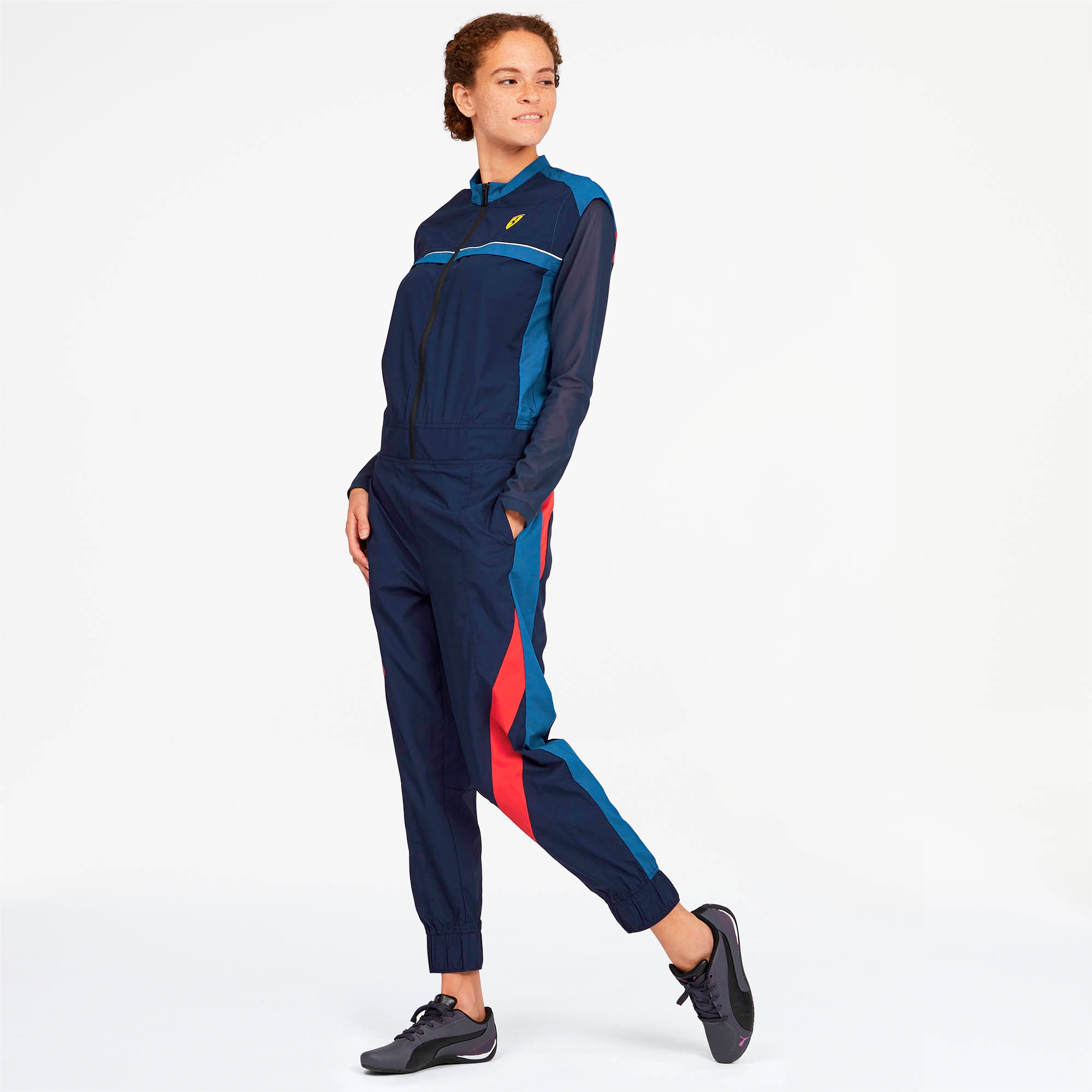 womans jump suit