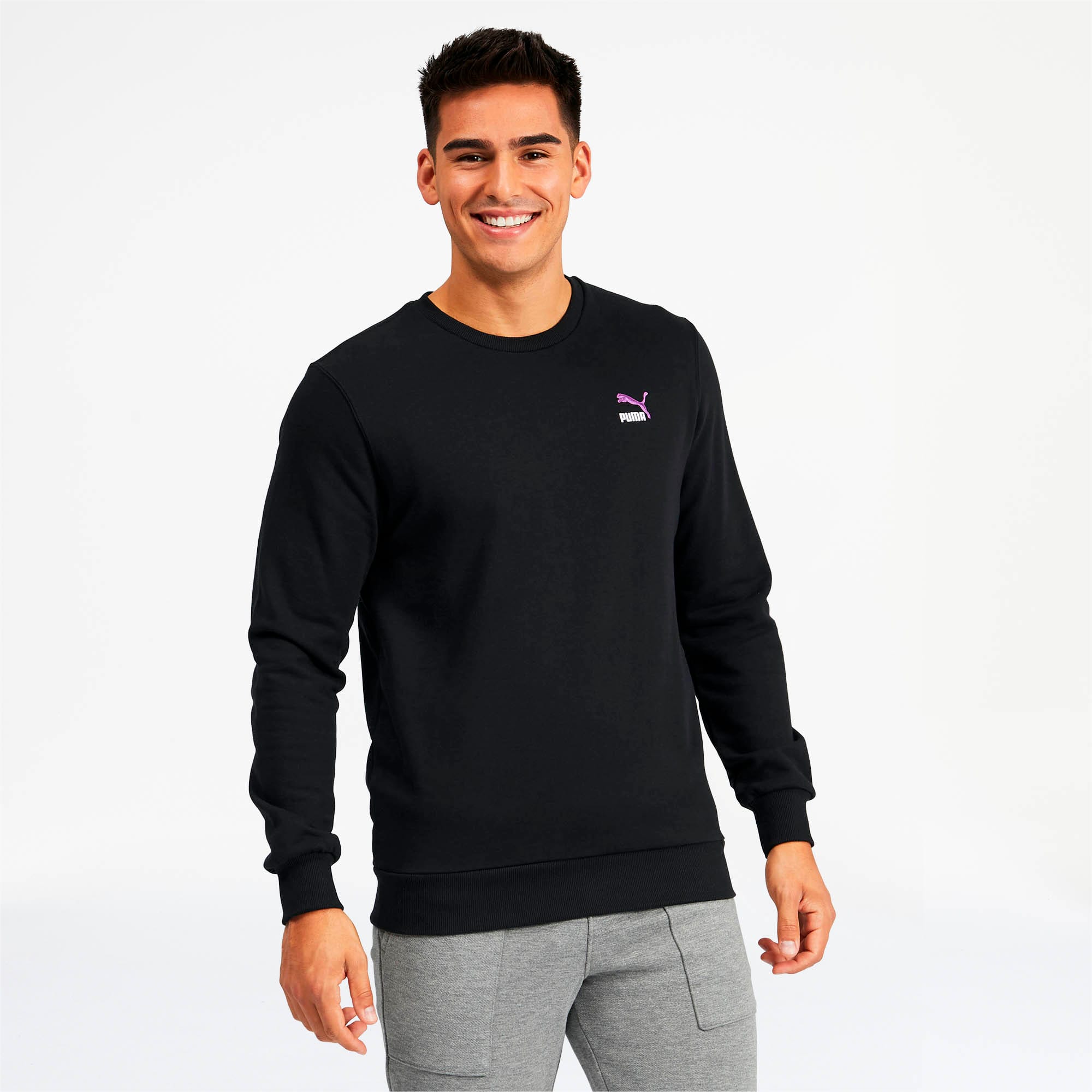 Classics Men s Embroidered Crewneck Sweatshirt