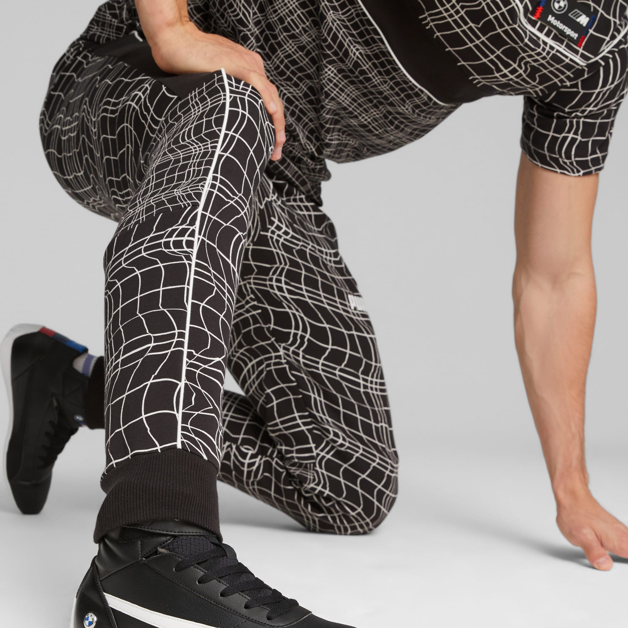 Puma camo cheap sweatpants