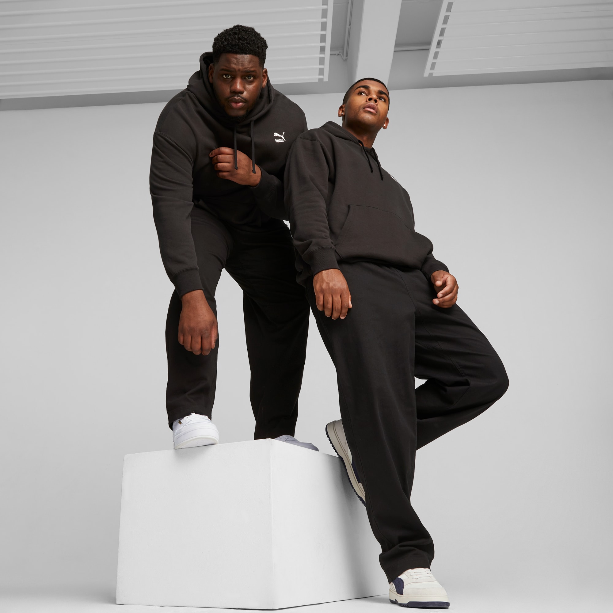 Puma black sweatpants outlet