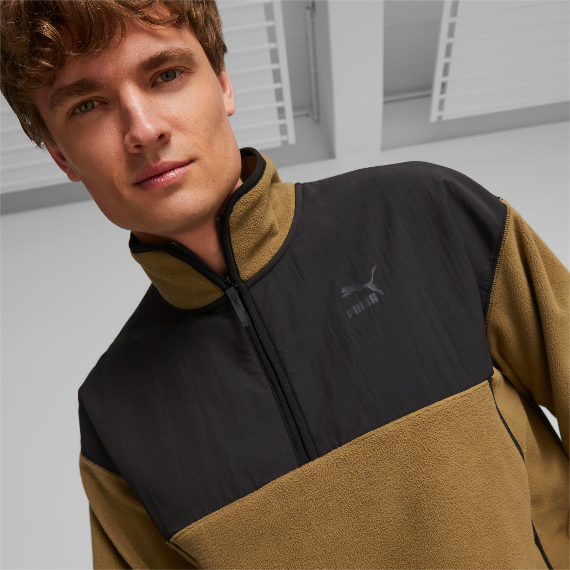Half zip jacket online puma