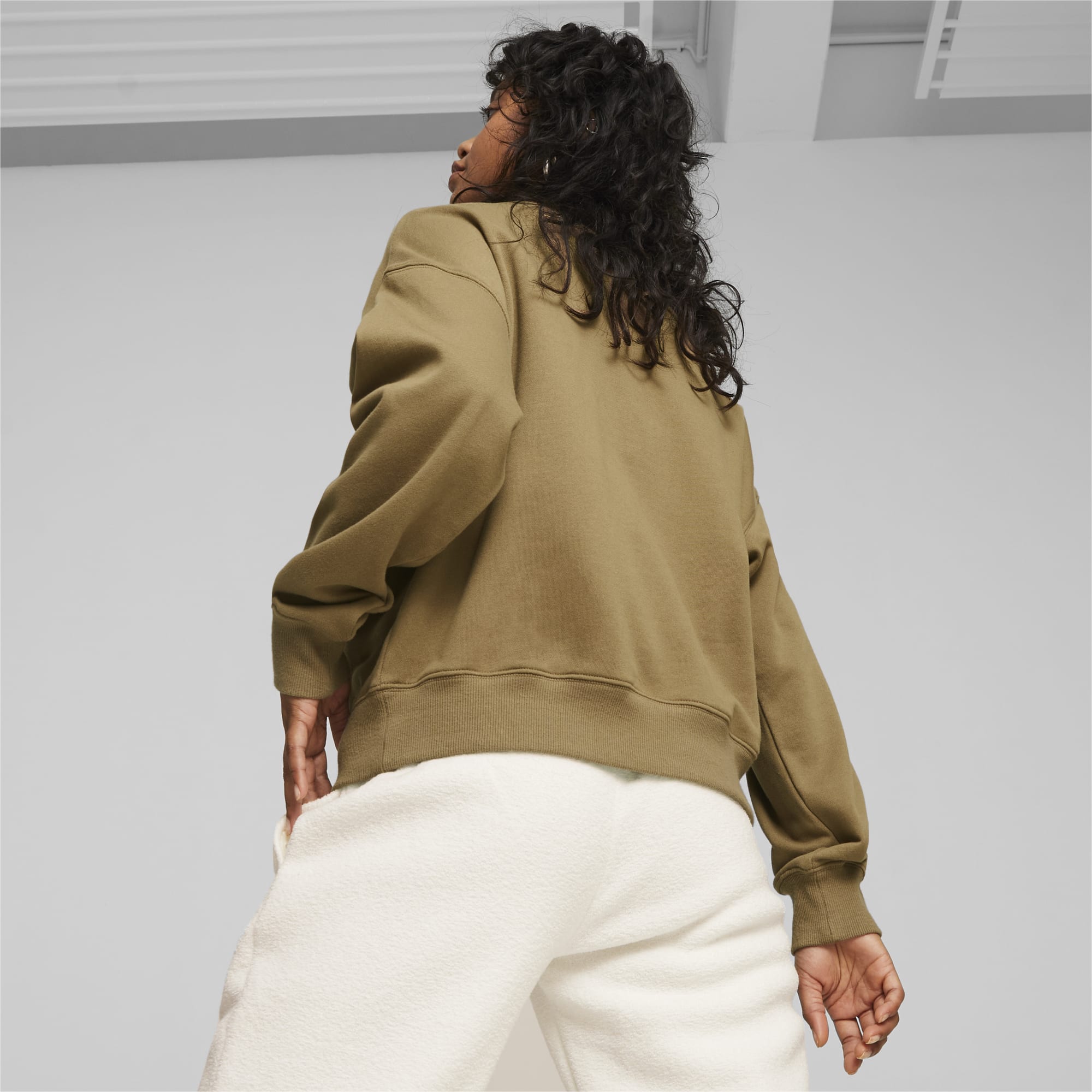CLASSICS Women s Oversized Sweatshirt PUMA Shoes PUMA