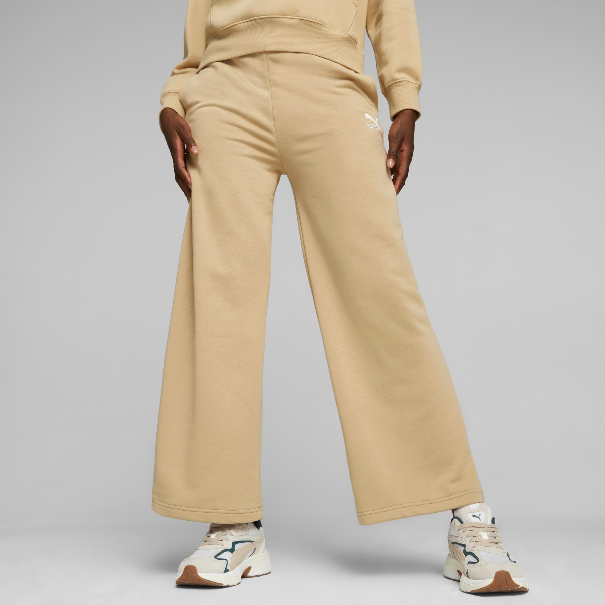 Puma ladies sweatpants shop