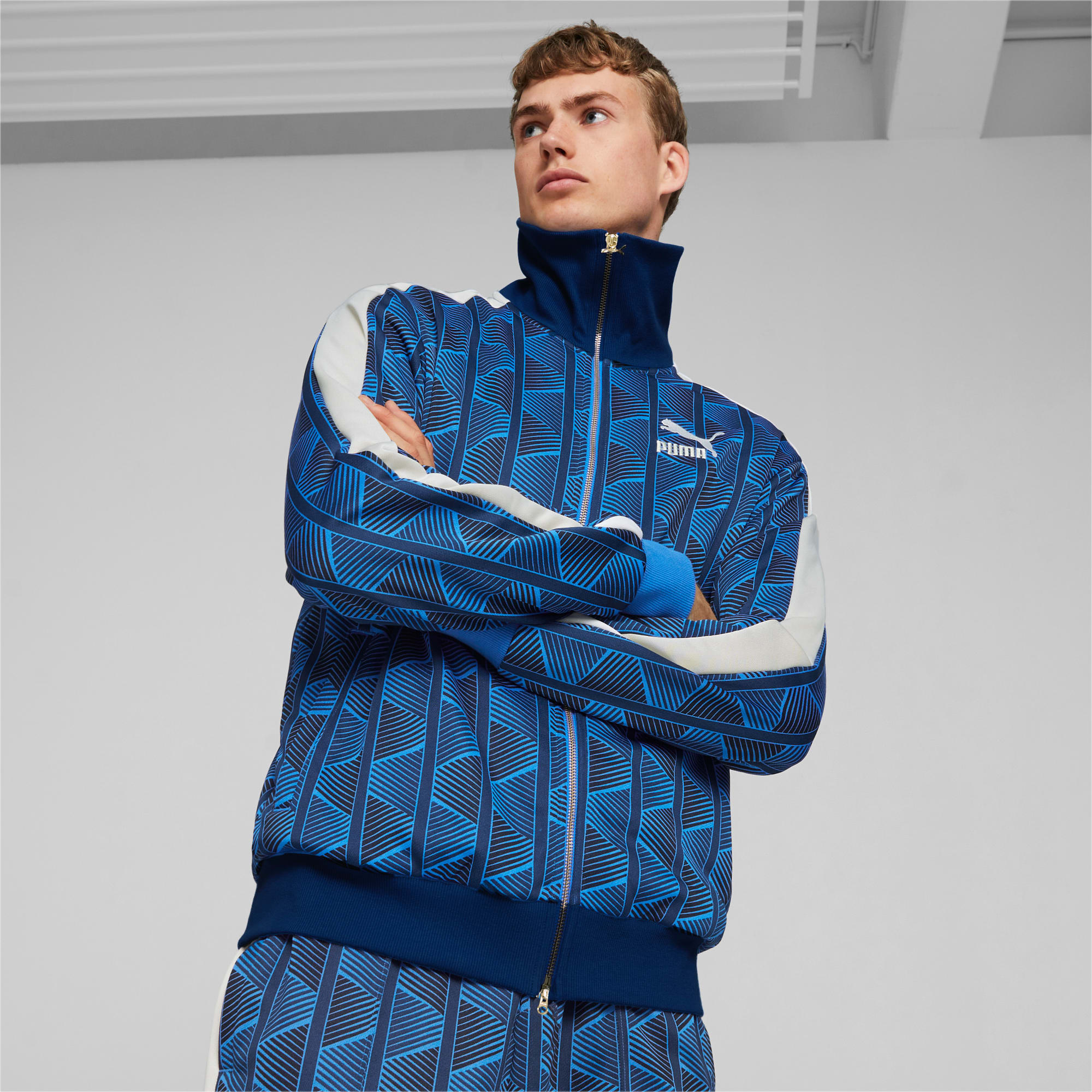 T7 vintage shop track jacket