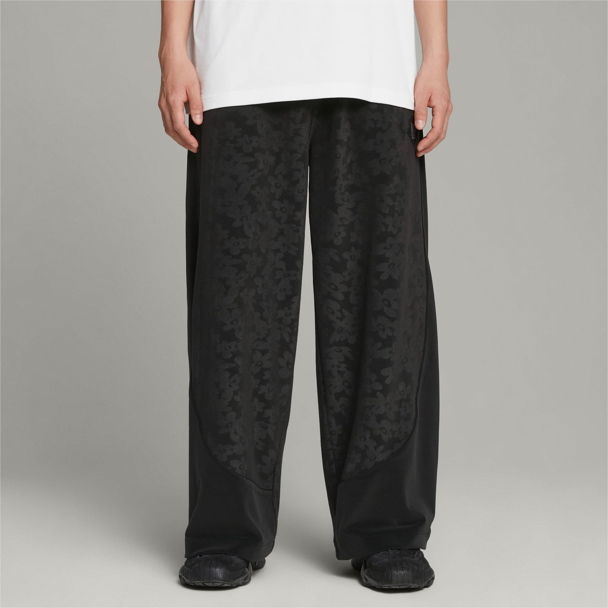 Puma velvet sweatpants hot sale