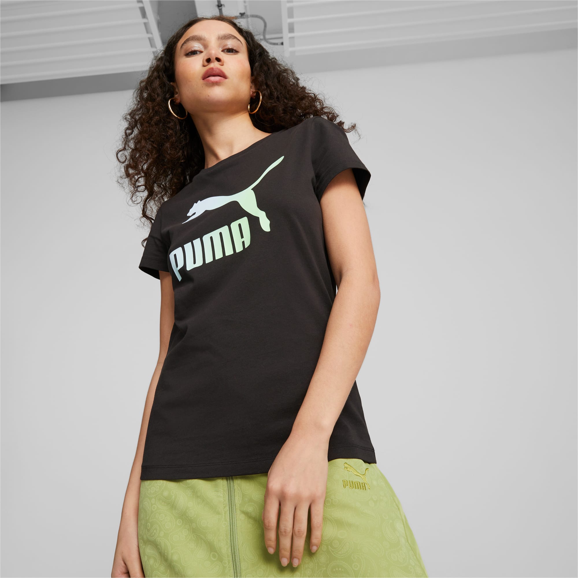 Puma classics sales logo tee
