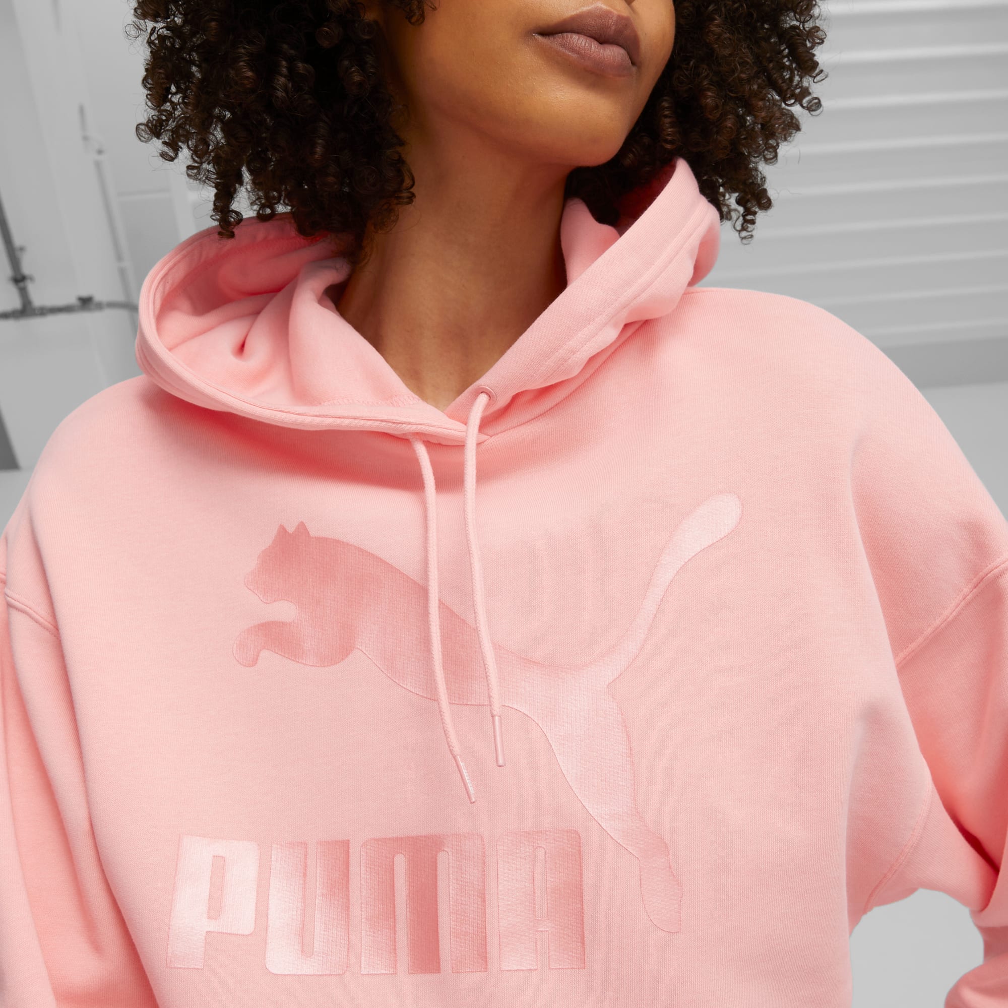 Light pink top puma hoodie