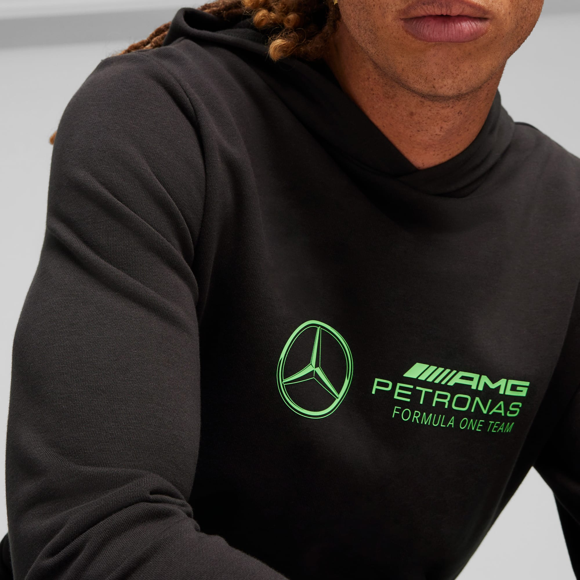 Mercedes AMG Petronas F1 Motorsport Men s Hoodie PUMA