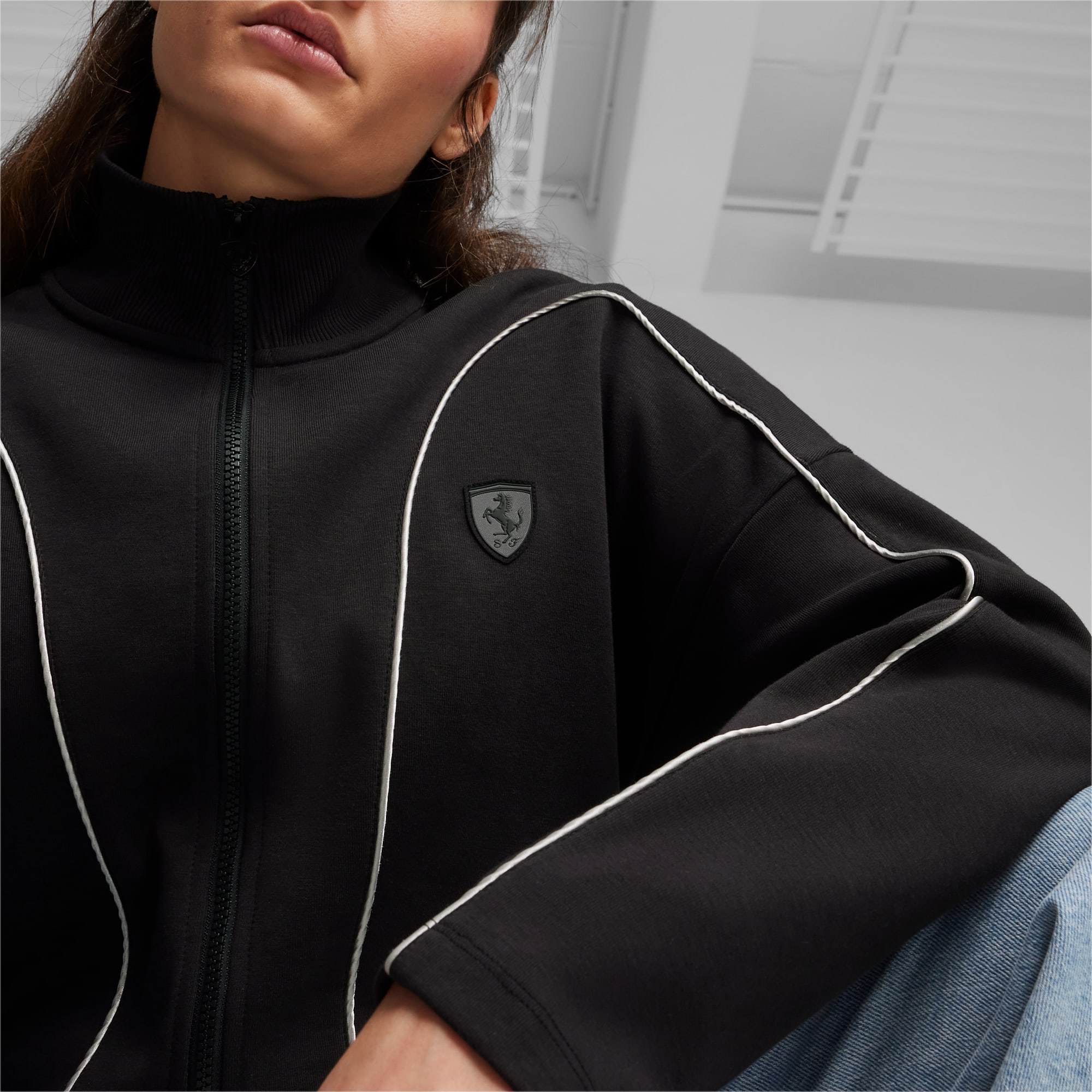 Scuderia Ferrari Style Women s Motorsport Hooded Crew