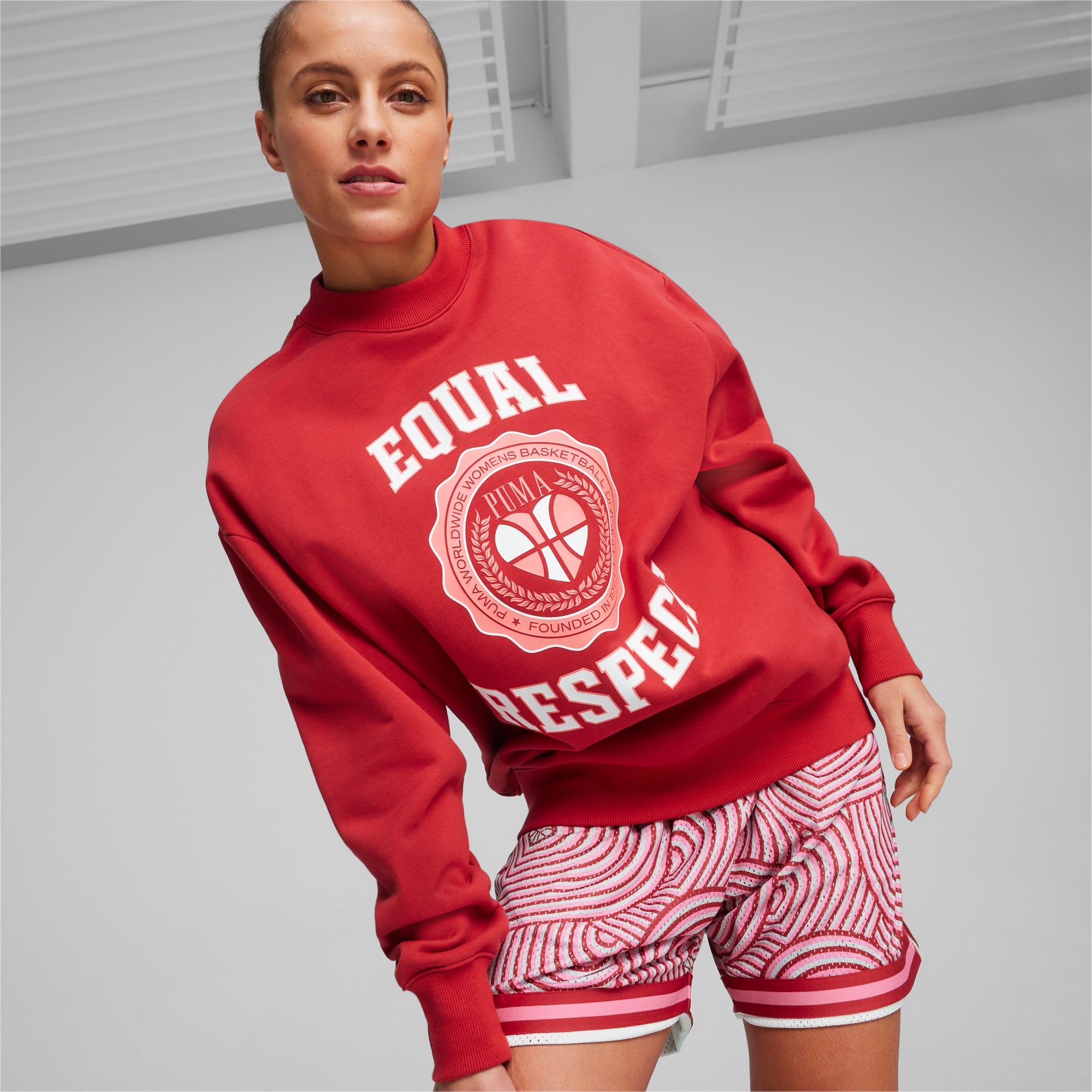 Womens basketball sweatshirt clearance