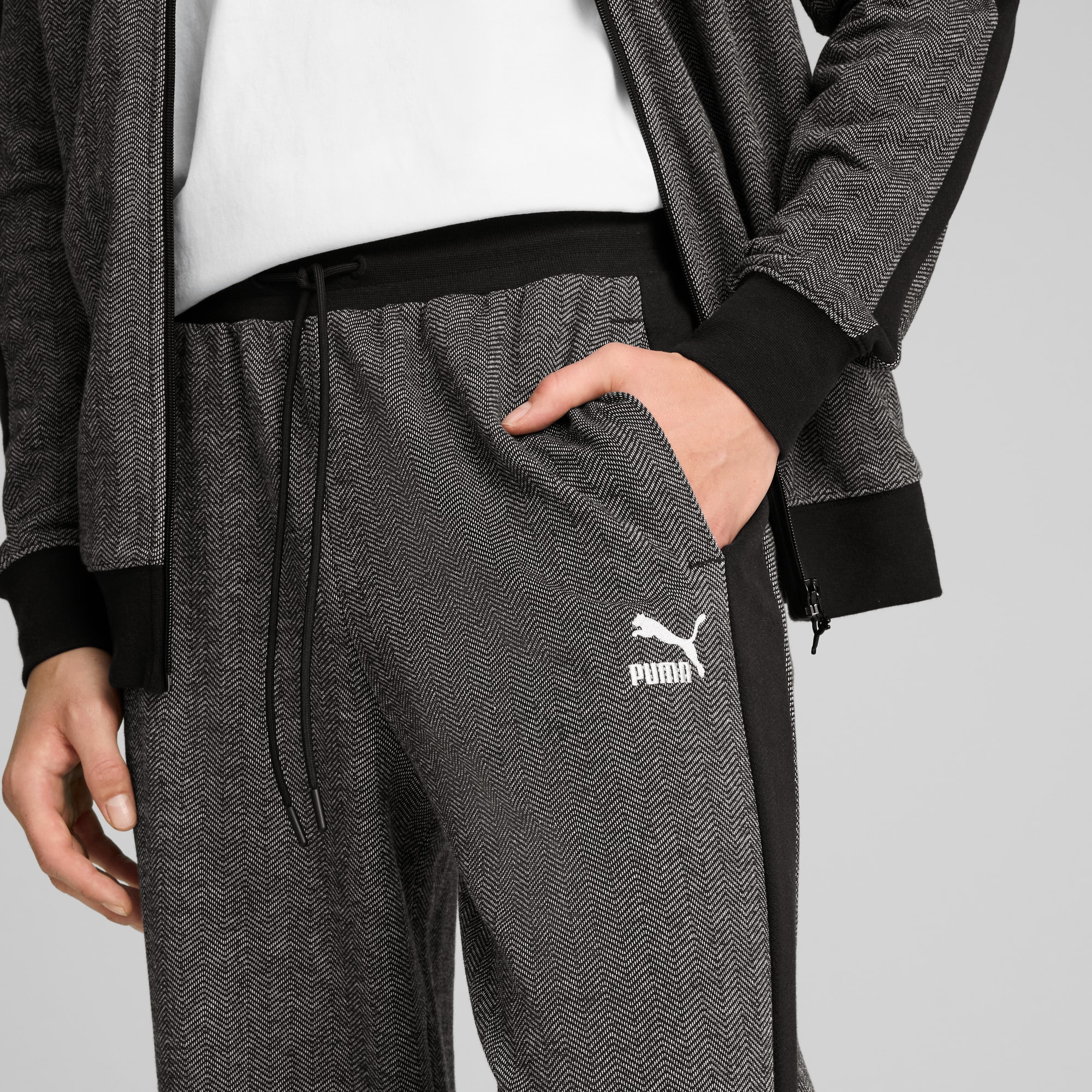 Classics t7 men's track pants on sale