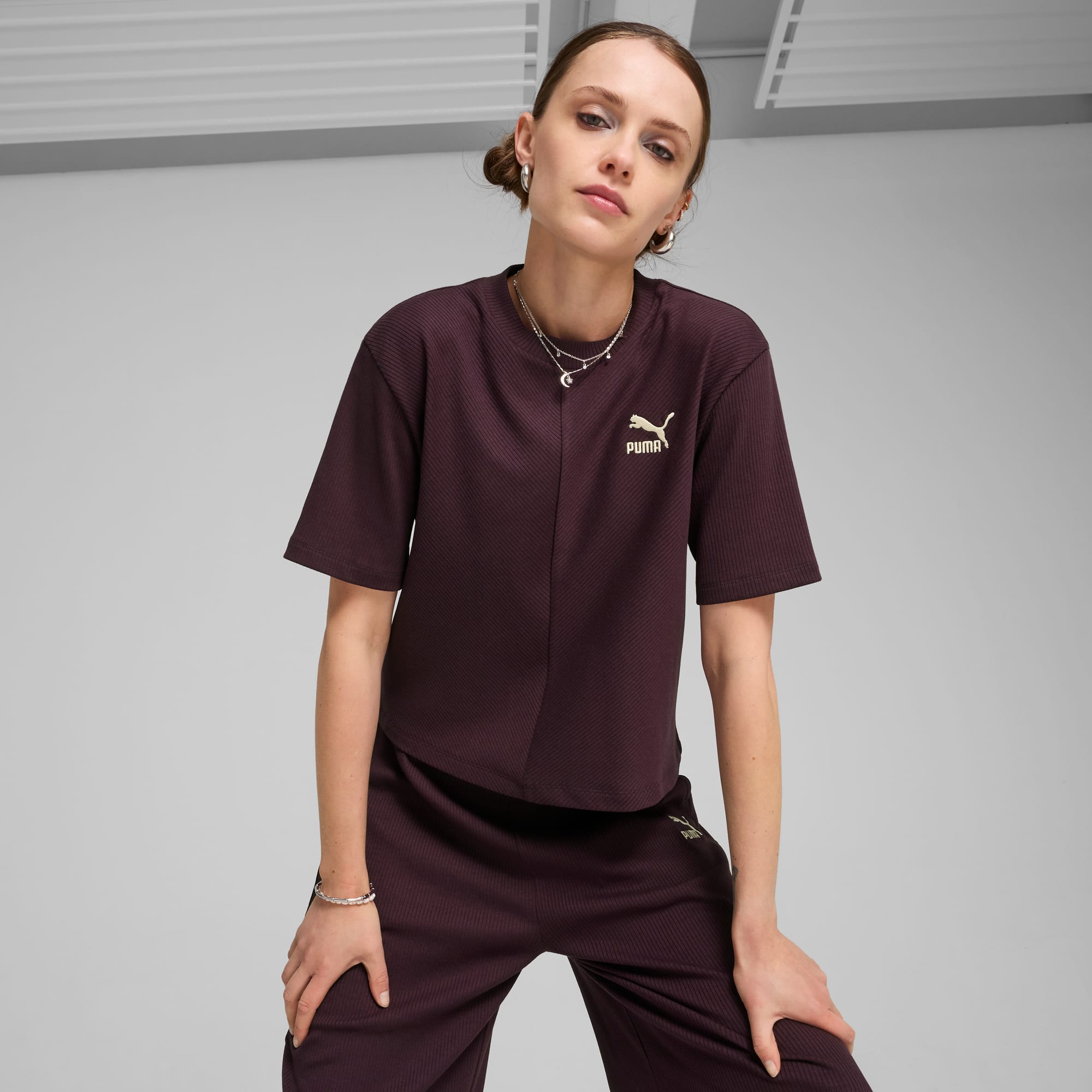 CLASSICS Ribbed Relaxed Tee Women