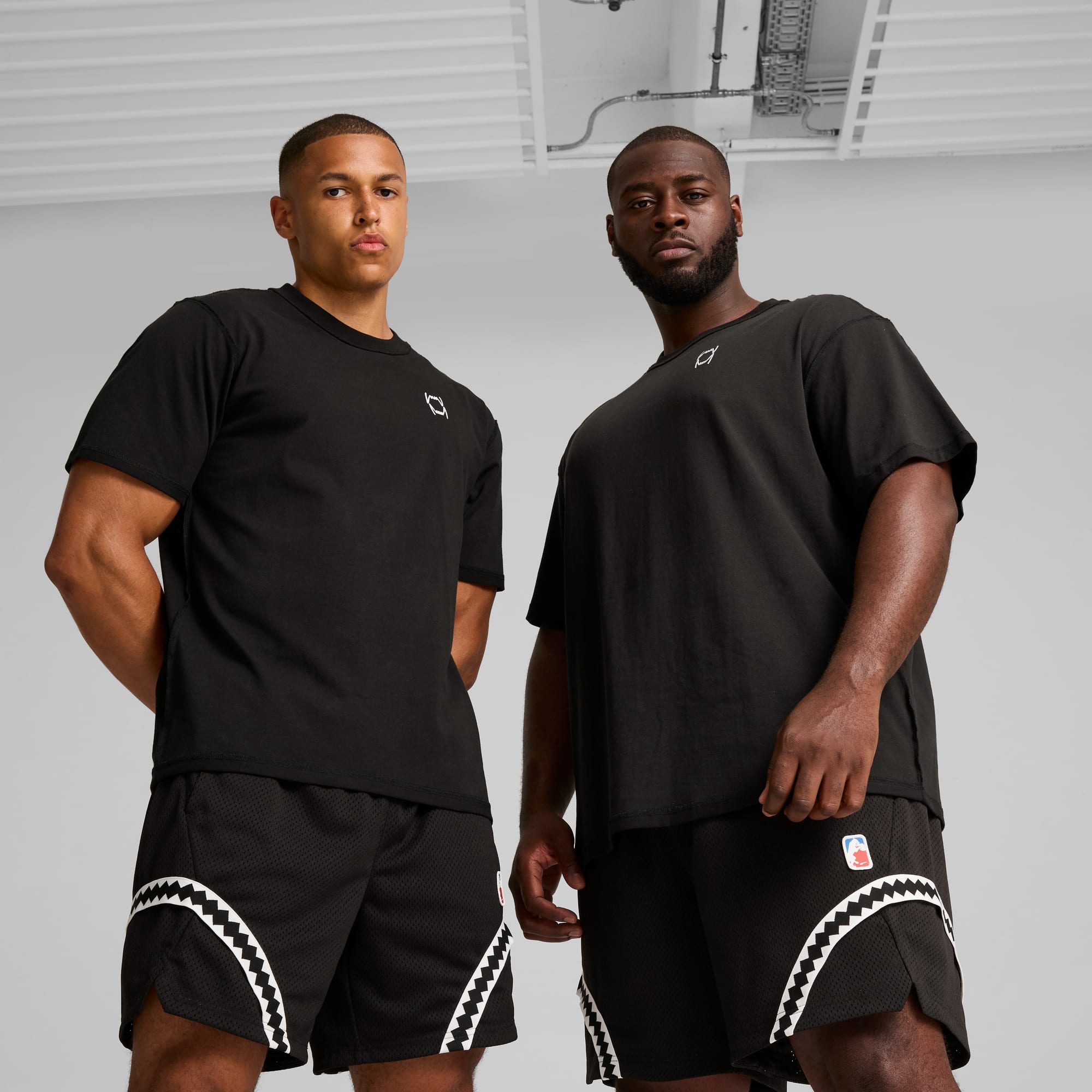 Black basketball shorts mens shop