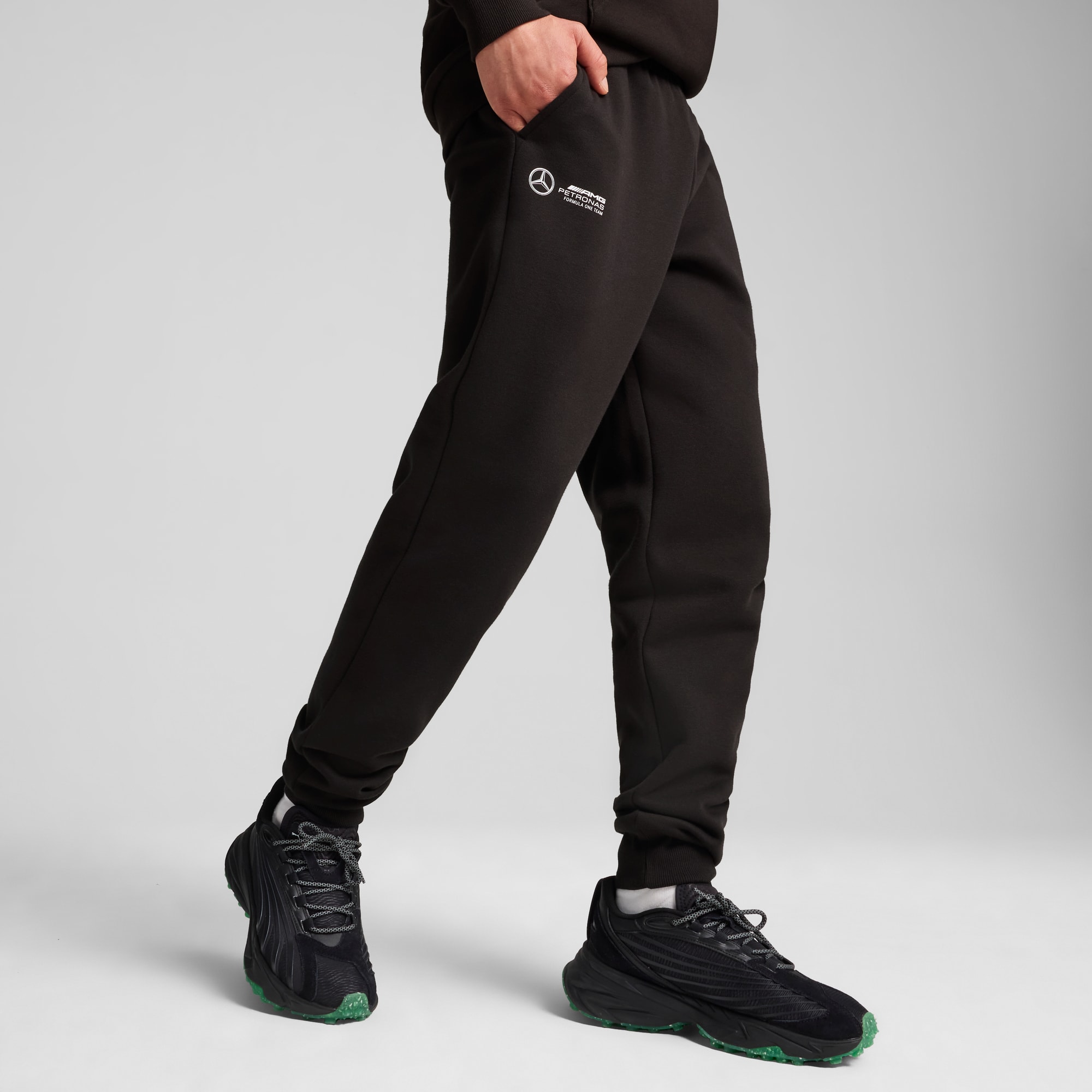 Mercedes trainingspak new arrivals