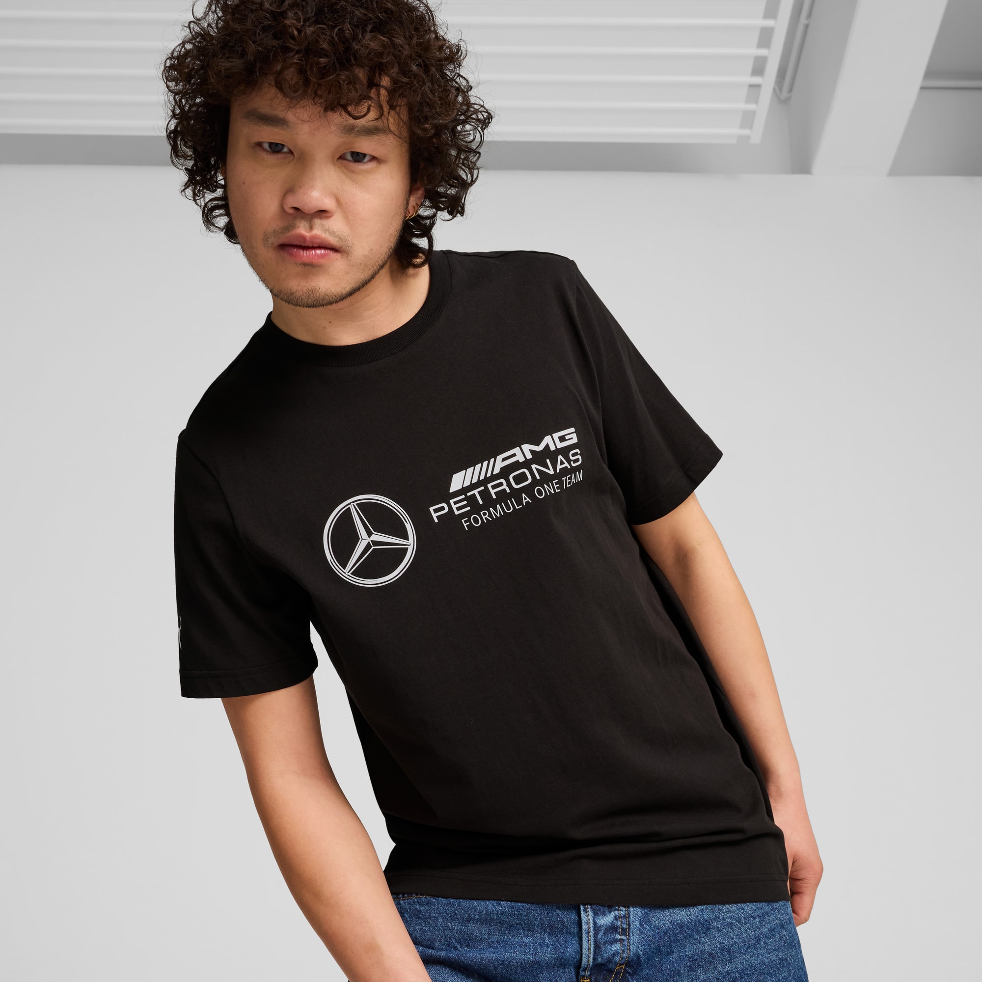 PUMA Mercedes-AMG Petronas F1® ESS Logo T-Shirt Herren, Schwarz, Größe: L, Kleidung