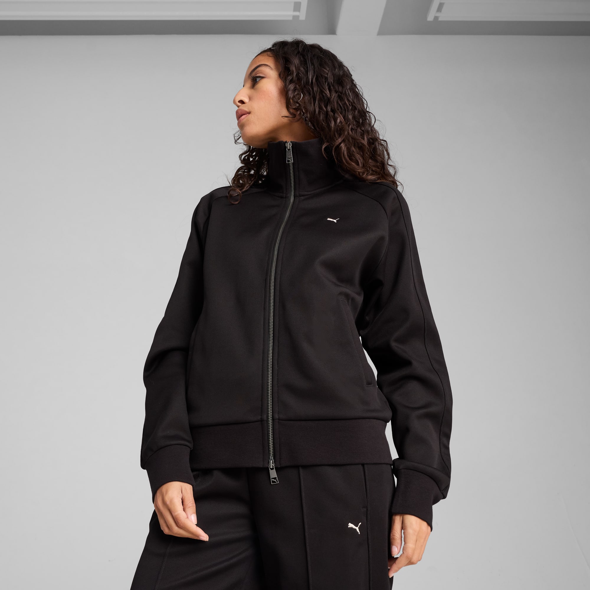 T7-Women's-Track-Jacket