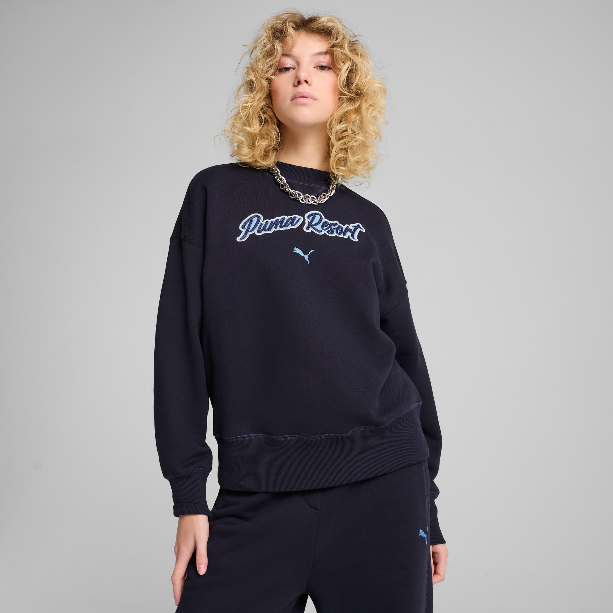 PREMIUM ESS Oversized Graphic Crew Women, New Navy, large