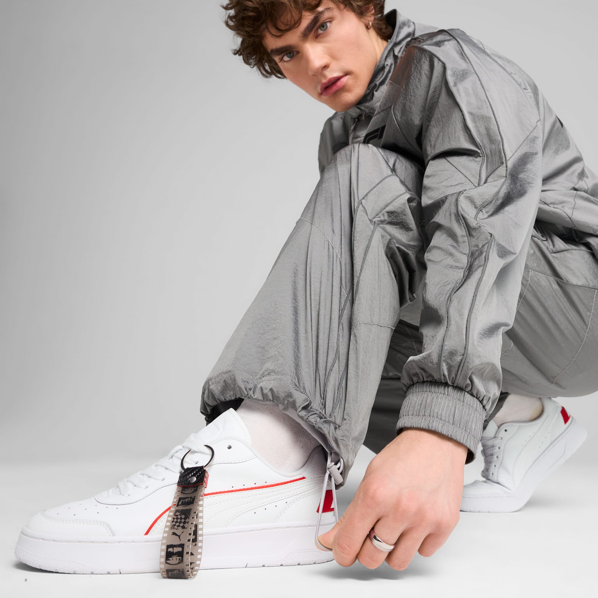 F1® T7 Oversized Track Pants Men, Team Silver, large