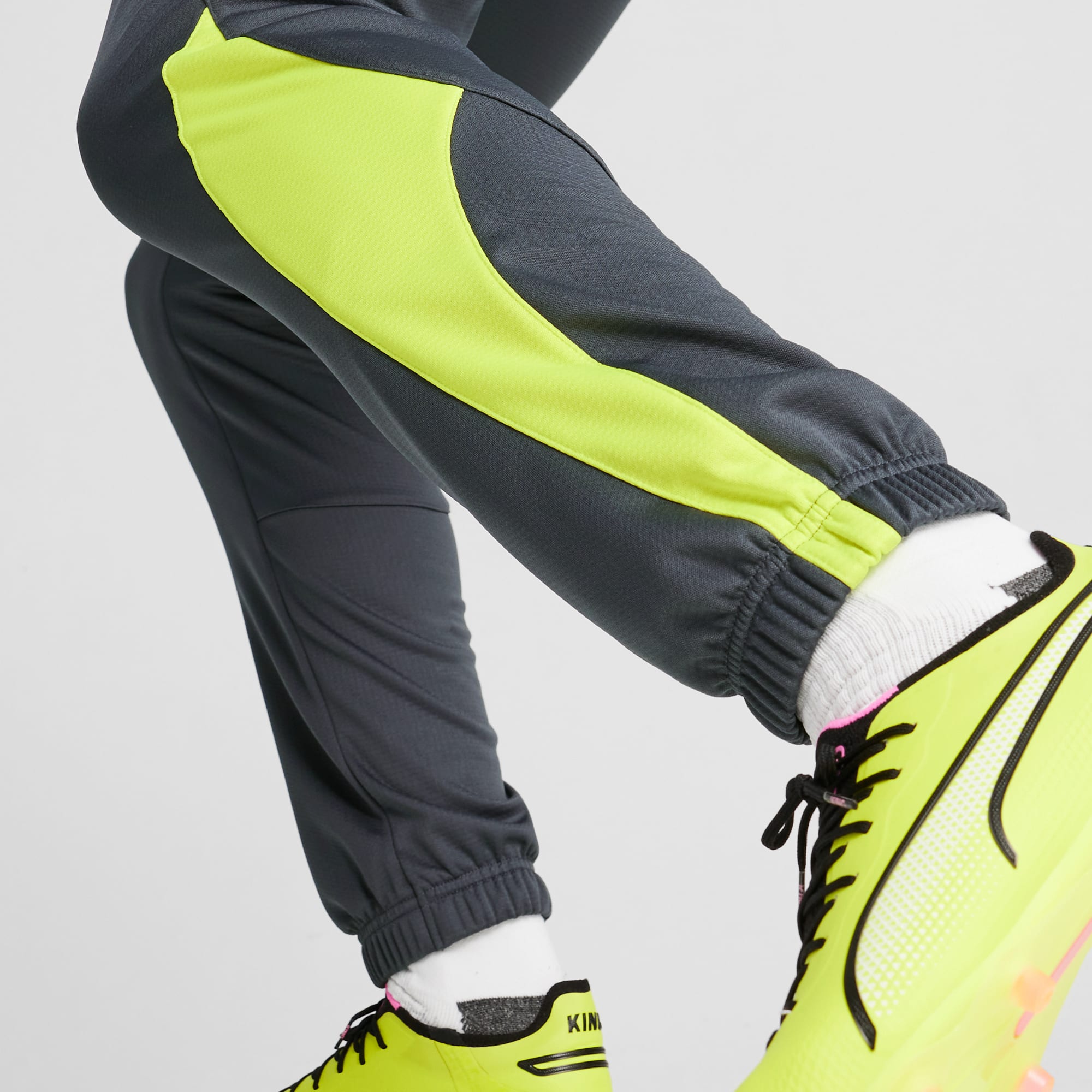 Pro dry track pants discount