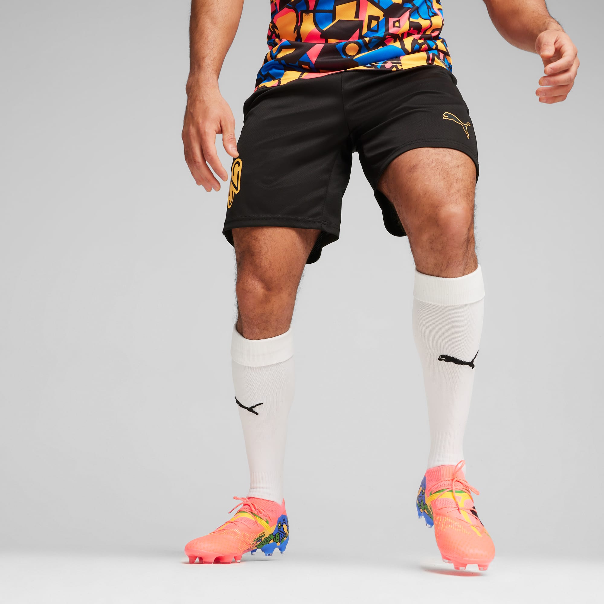 Puma football shorts top