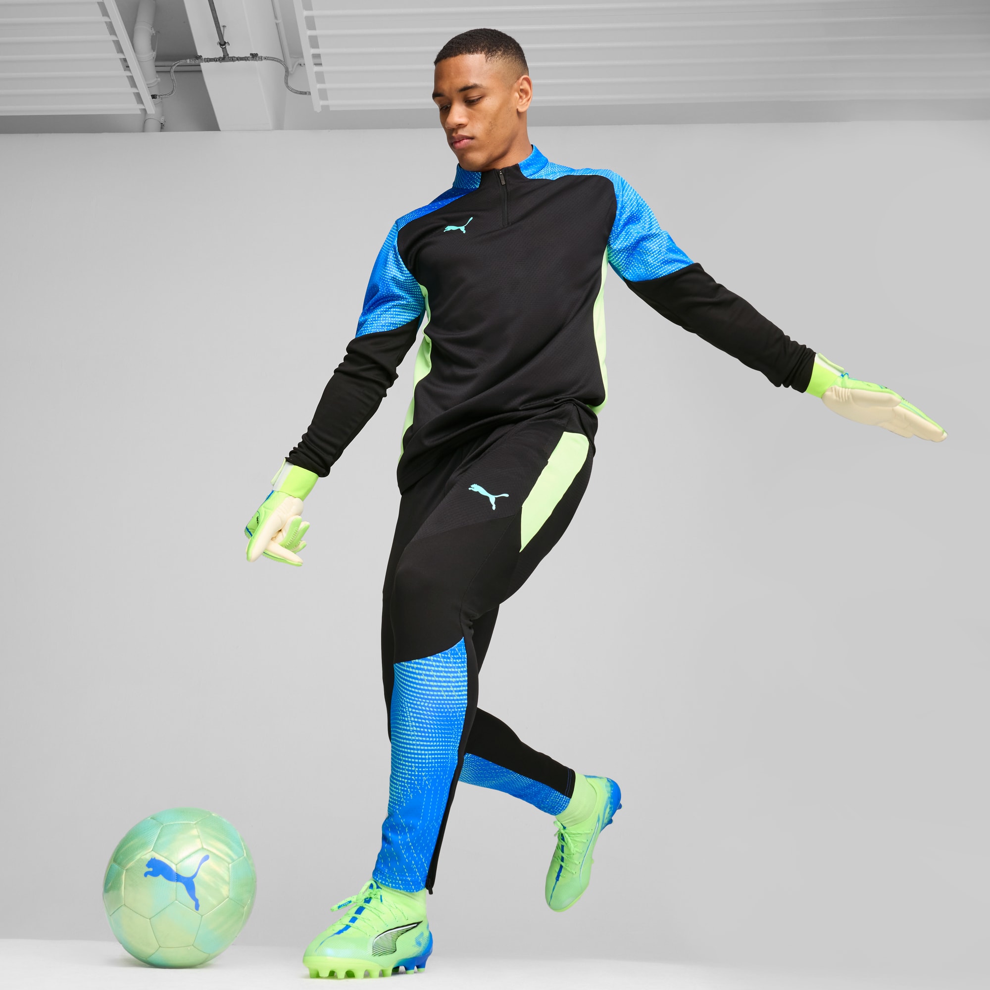 Puma soccer pants mens hot sale