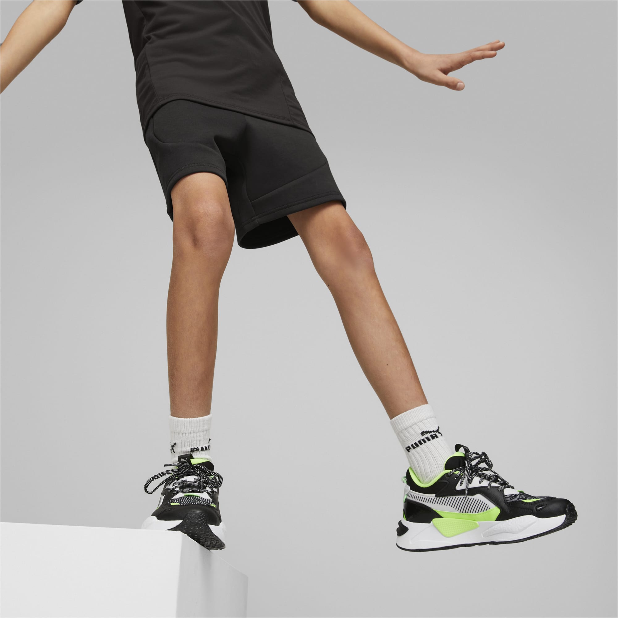 Short on sale puma evostripe