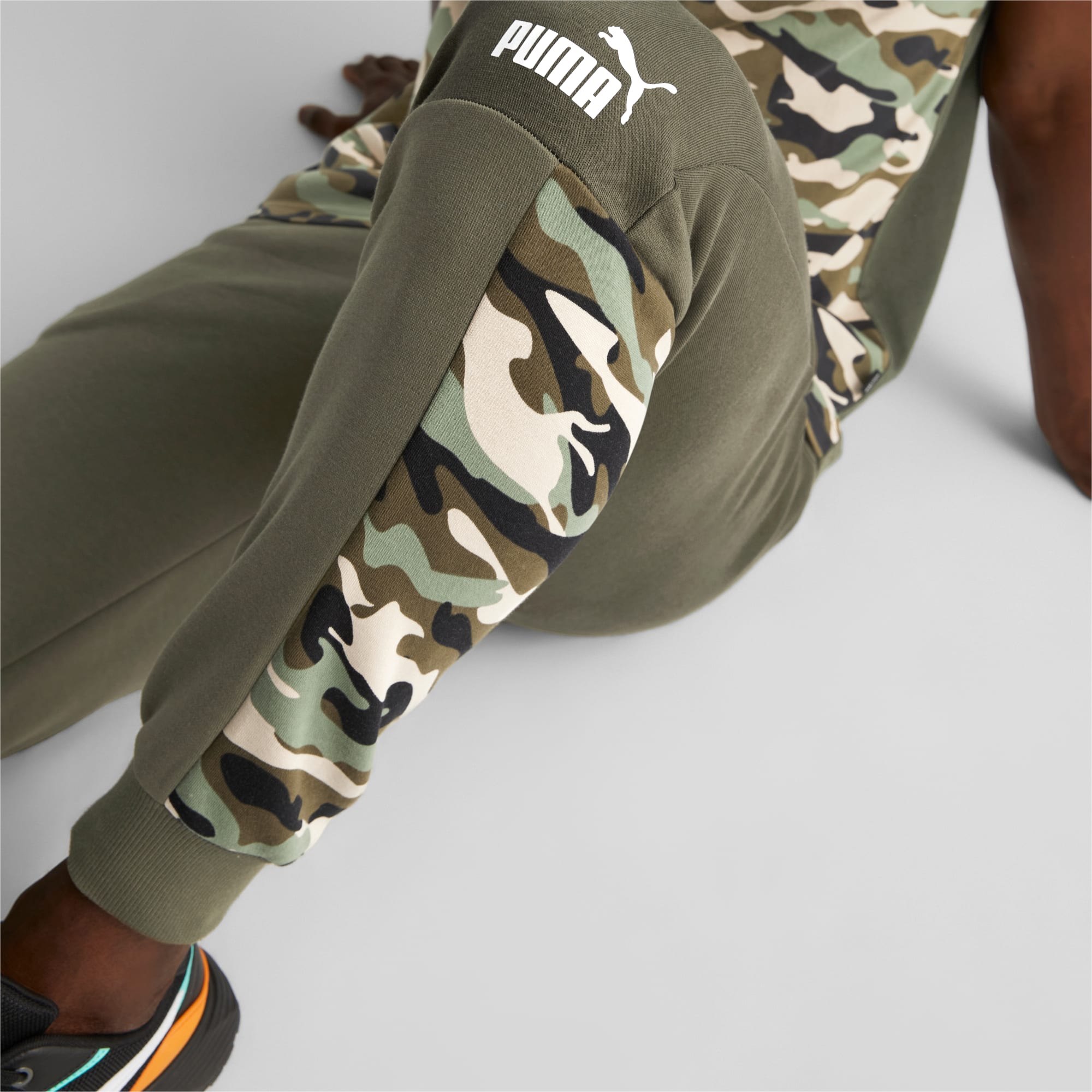 Essentials Block Camo Sweatpants Men Green Moss PUMA