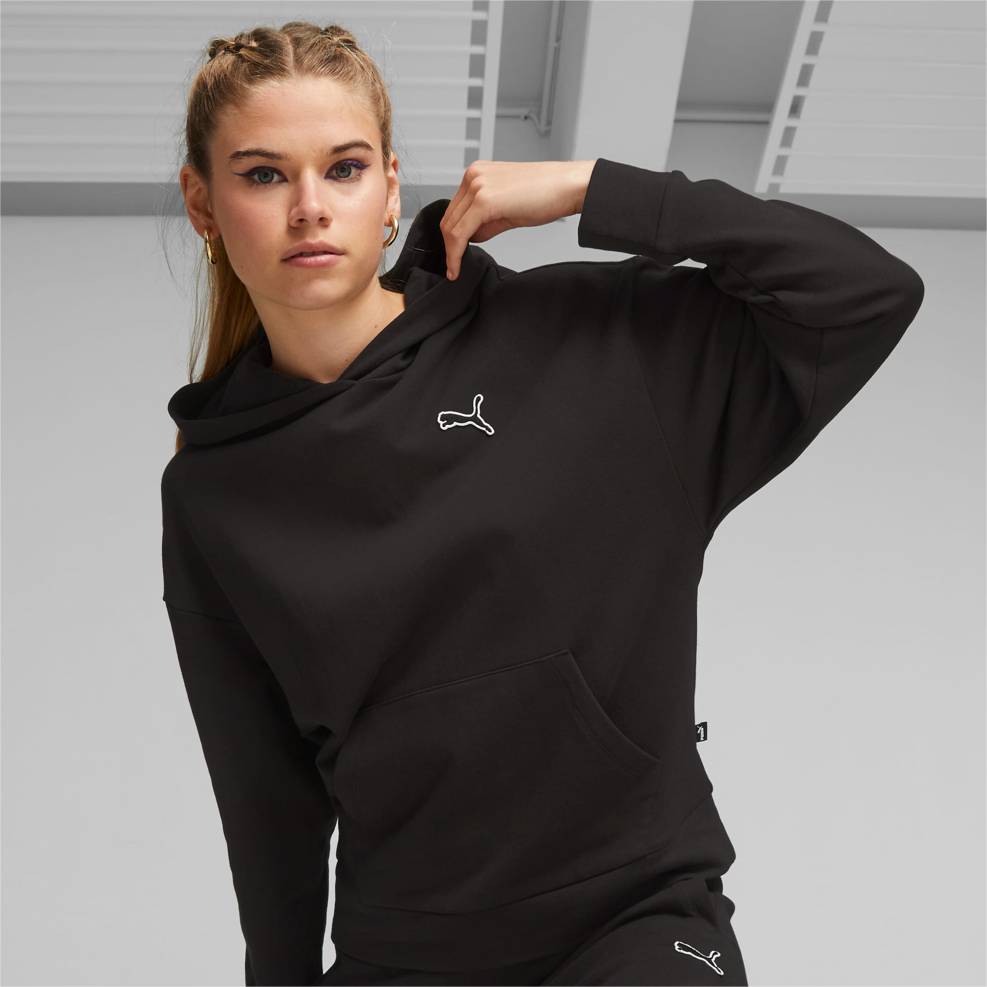 BETTER ESSENTIALS Women s Hoodie