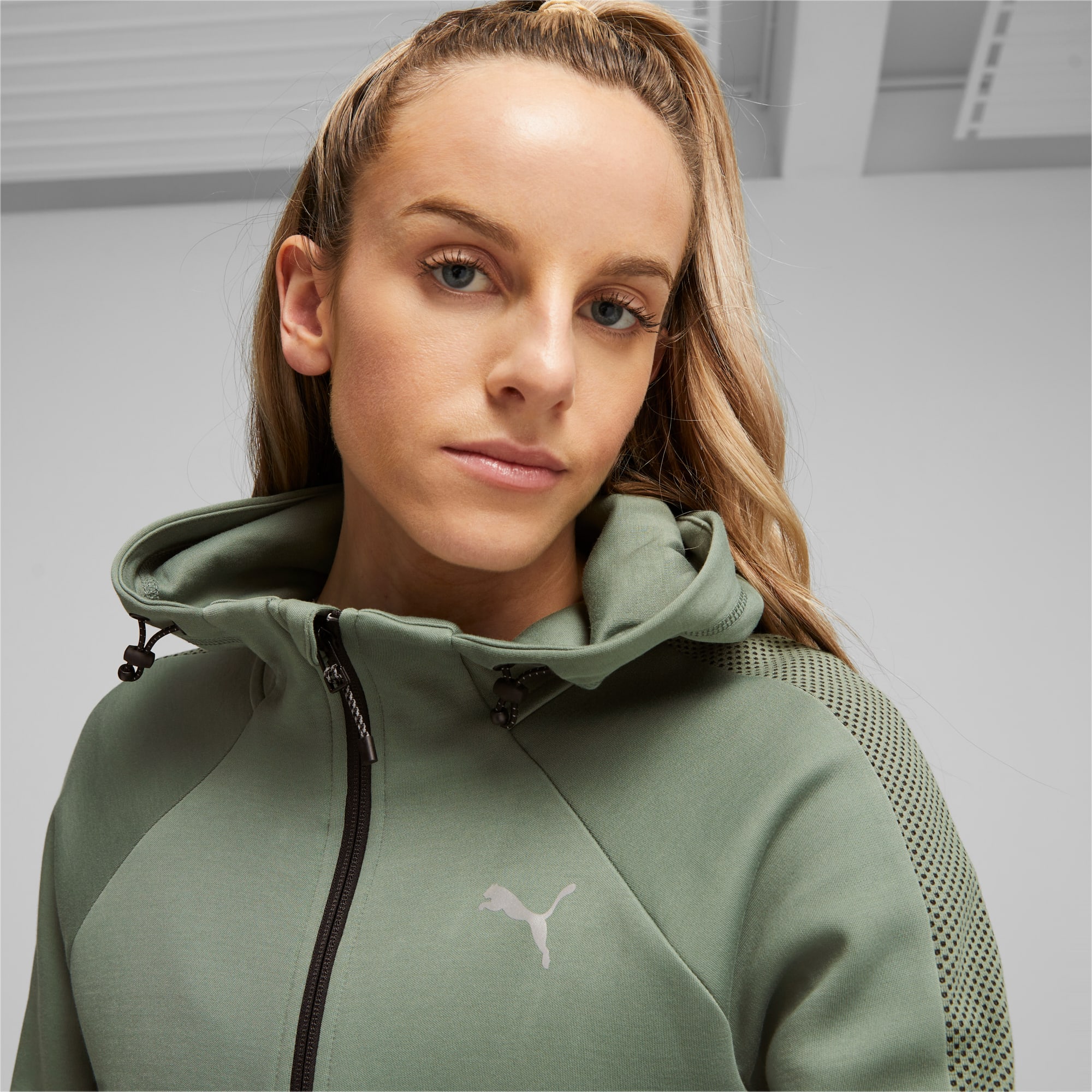 Ladies puma jumper top