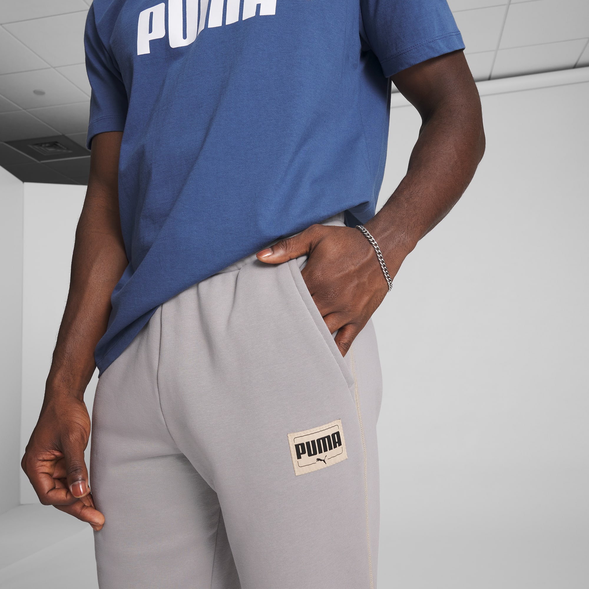 Men's Puma Classics Cuffed Jogger Sweatpants Thyme Green Size