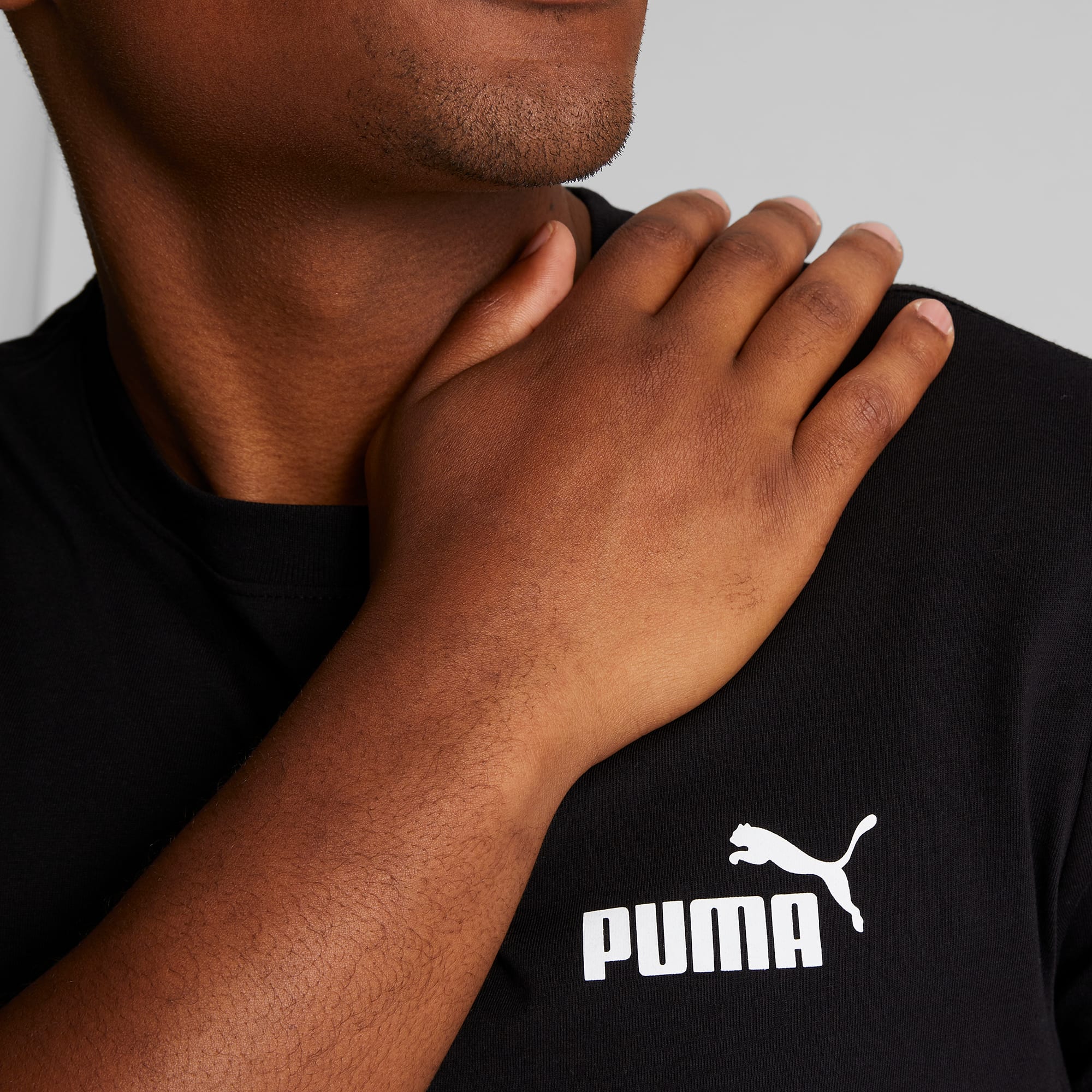 Camiseta Puma Hombre Essentials Logo Tee PUMA