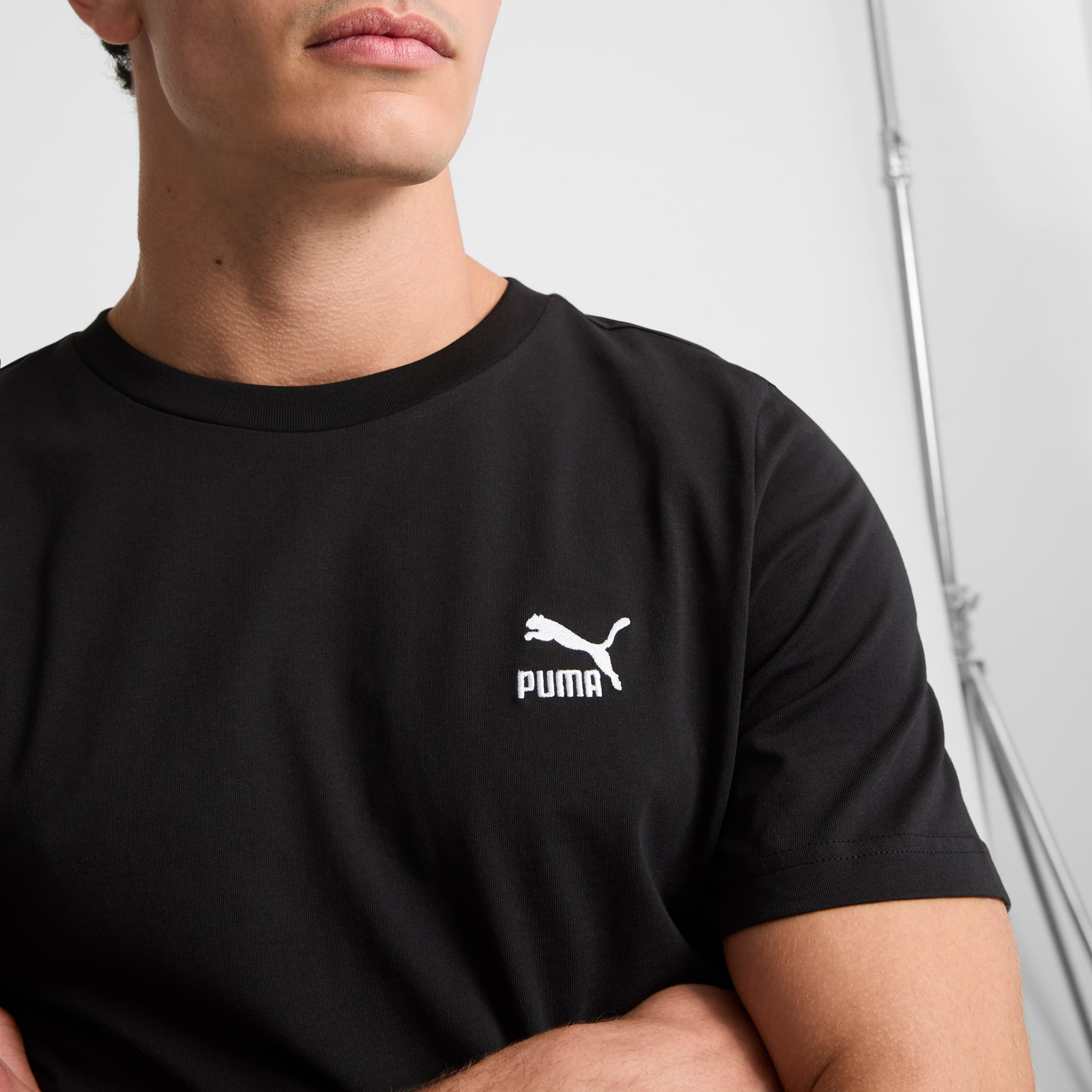 CLASSICS Small Logo Men's Tee | PUMA