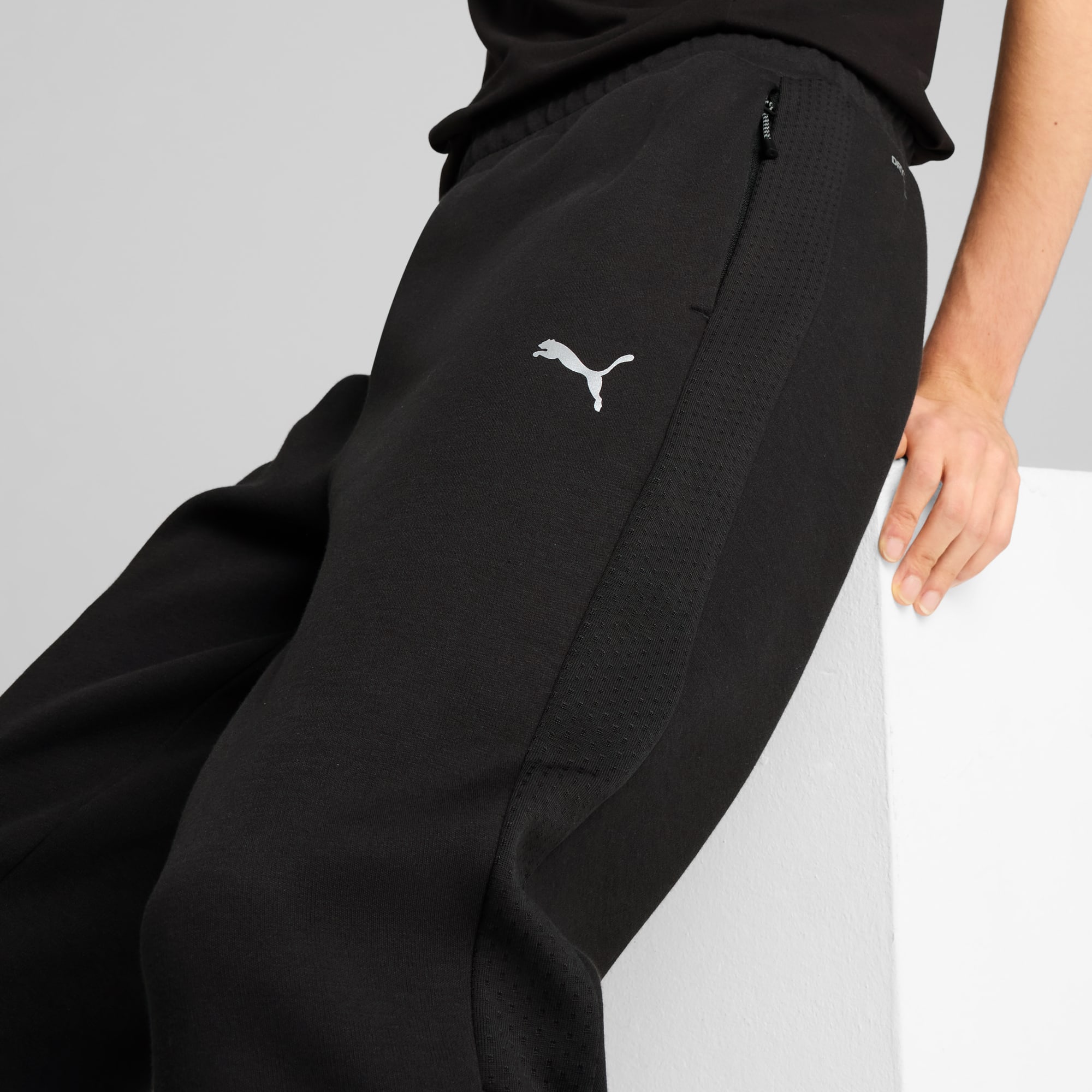 EVOSTRIPE Men's Pants | PUMA