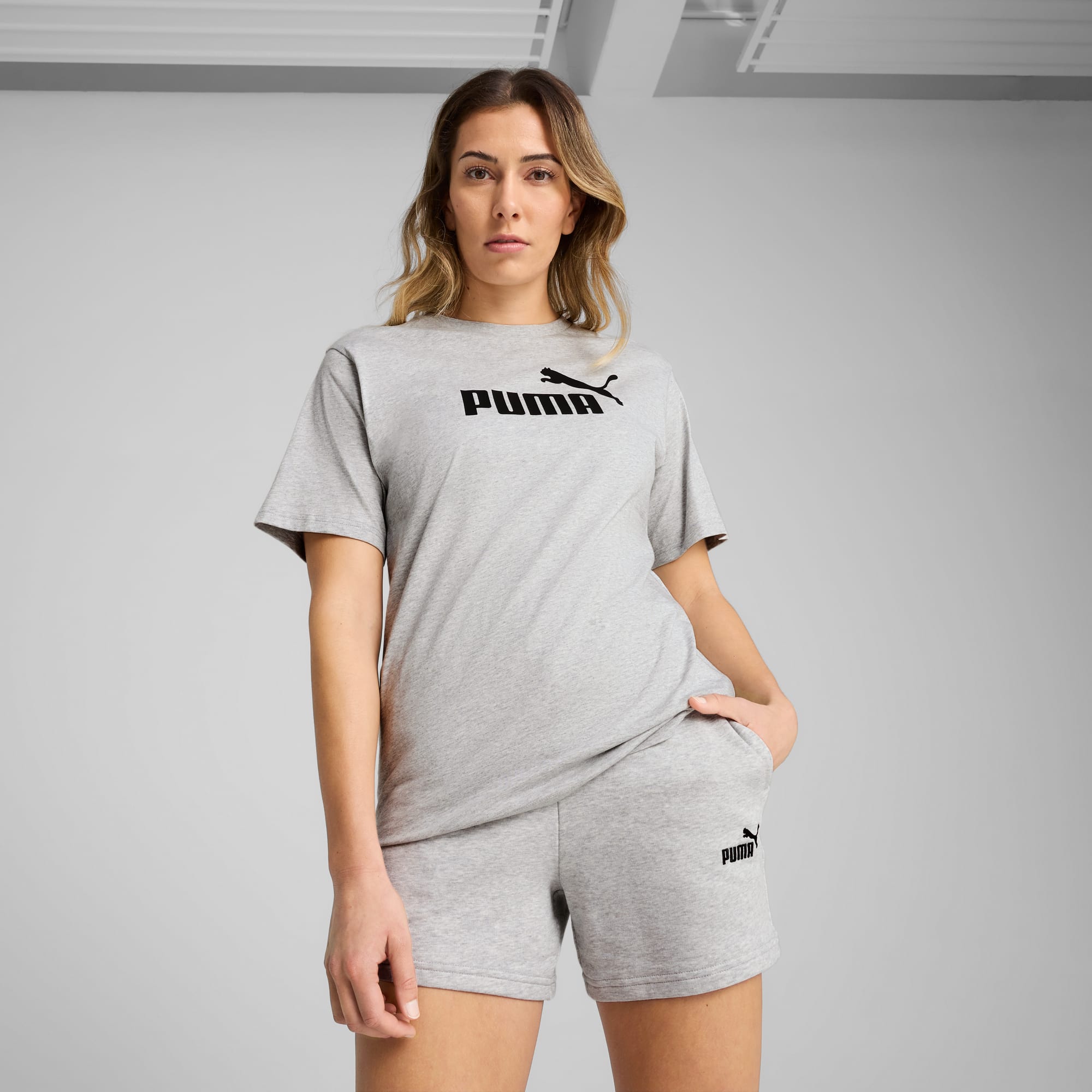 Essentials No. 1 Logo relaxed T-shirt voor dames, Light Gray Heather, large