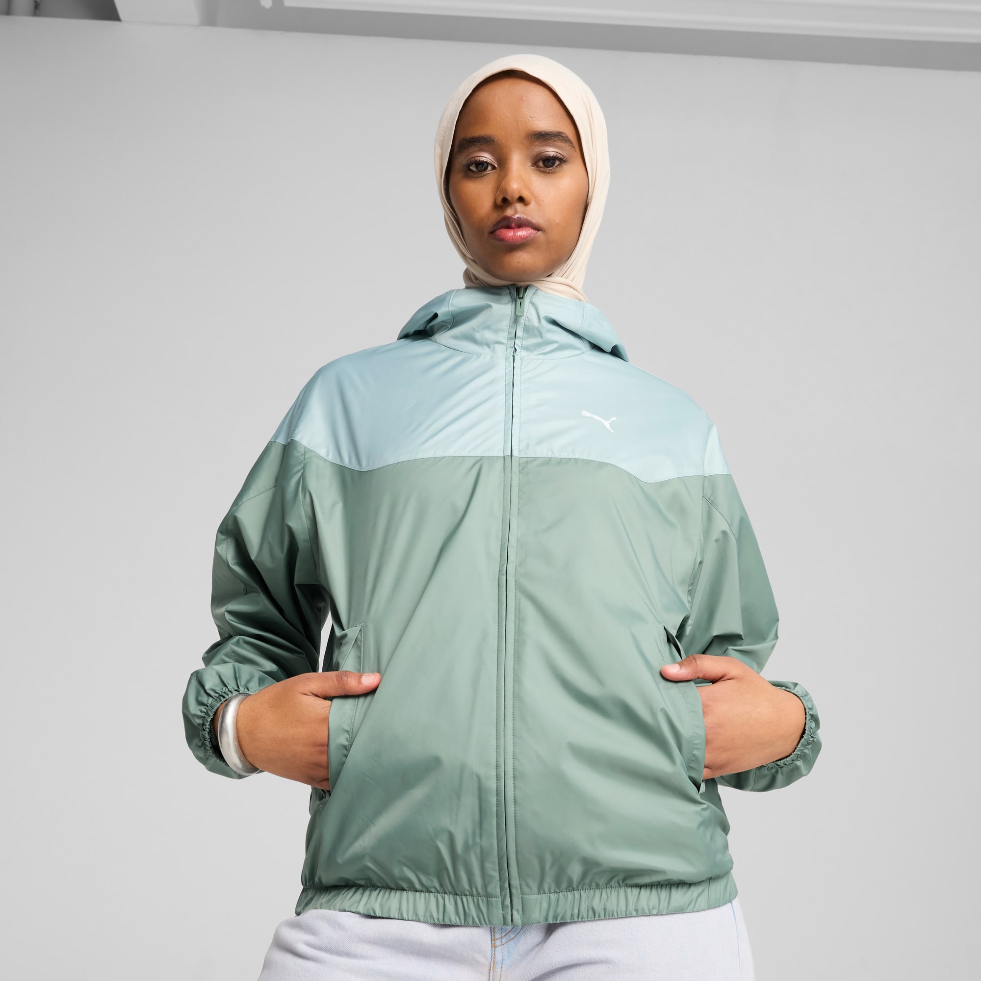 Essentials Relaxed Windbreaker Women, Green Moon, large