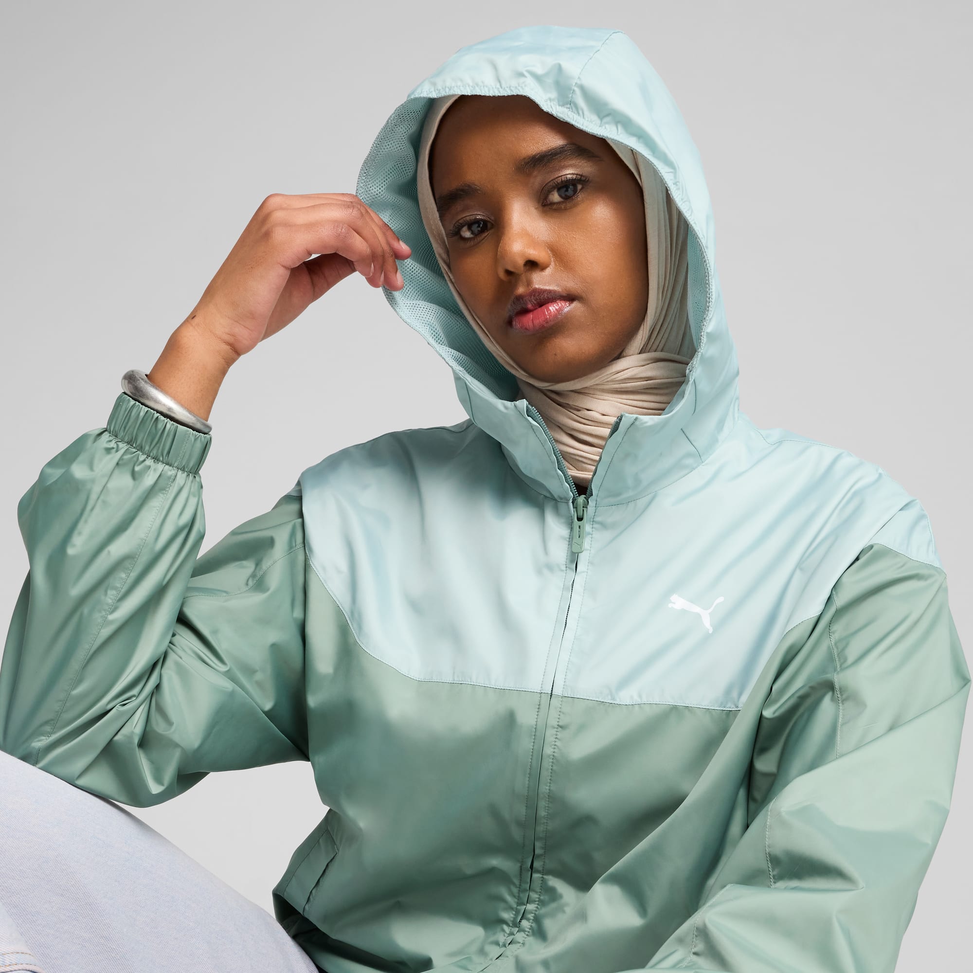 Essentials Relaxed Windbreaker Women, Green Moon, large