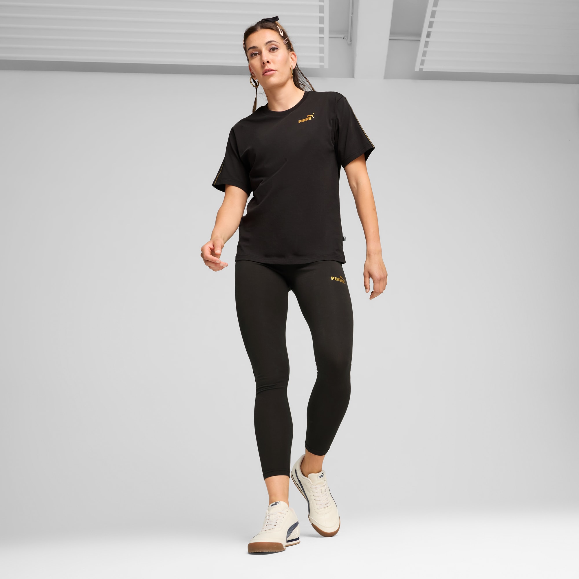 ESS TAPE MINIMAL GOLD Tee Women