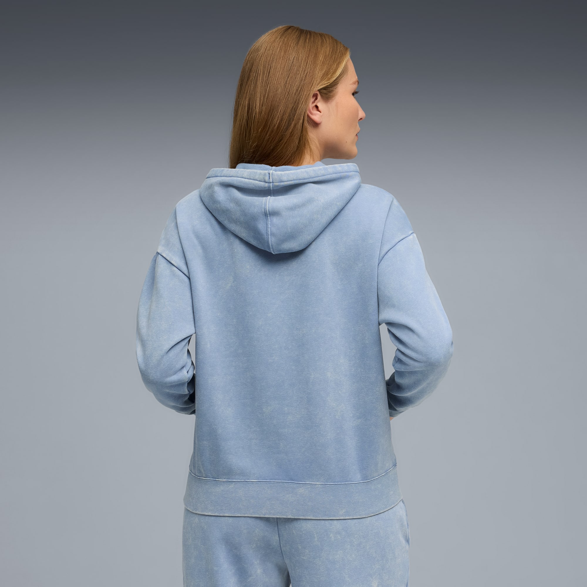 Essentials Elevated Relaxed Wash Hoodie Women, Cool Blue, large
