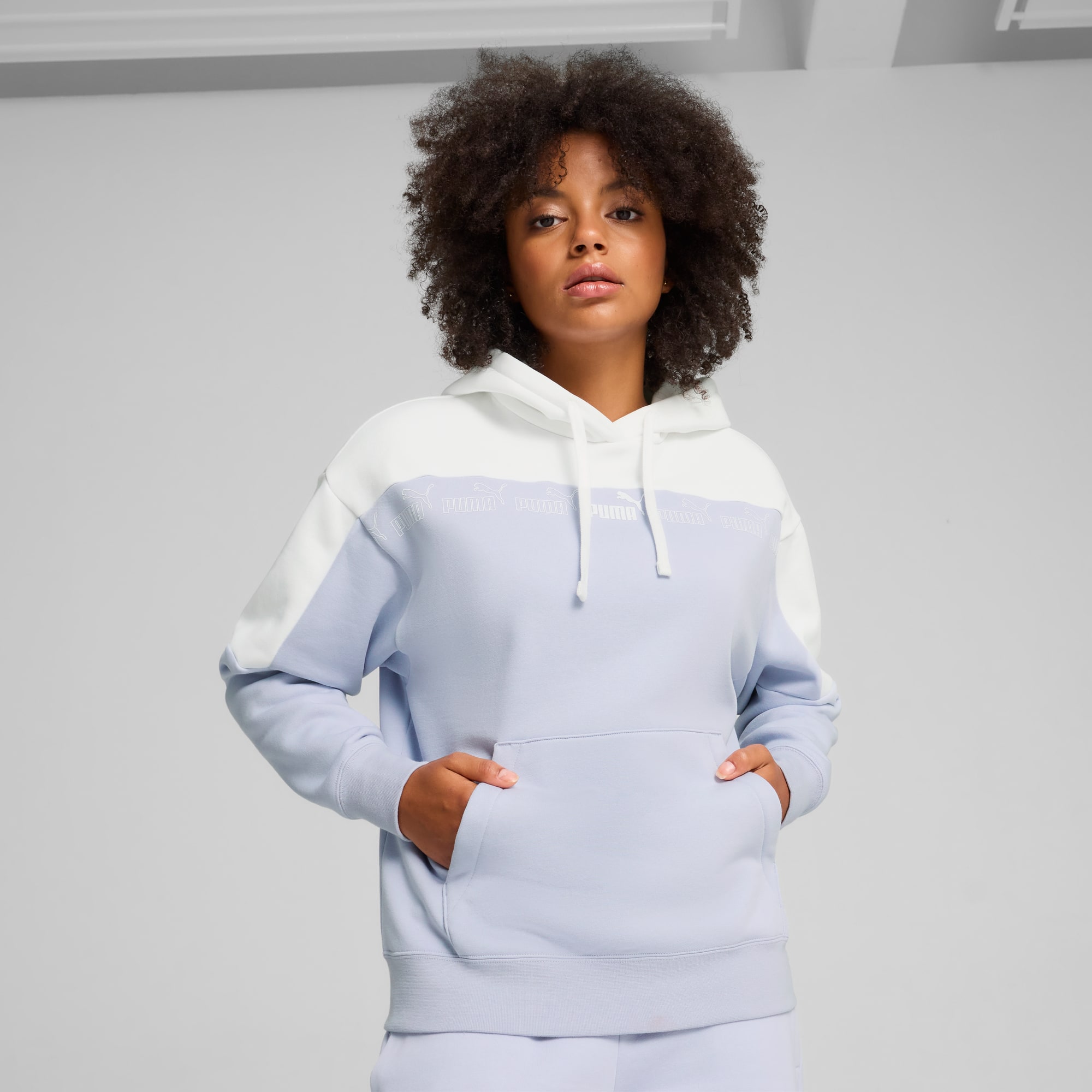 Around The Block Hoodie Women, Cool Weather, large